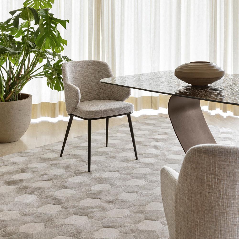 Krzesło z podłokietnikami FOYER melanż brązowy z metalową podstawą Calligaris Eye on Design