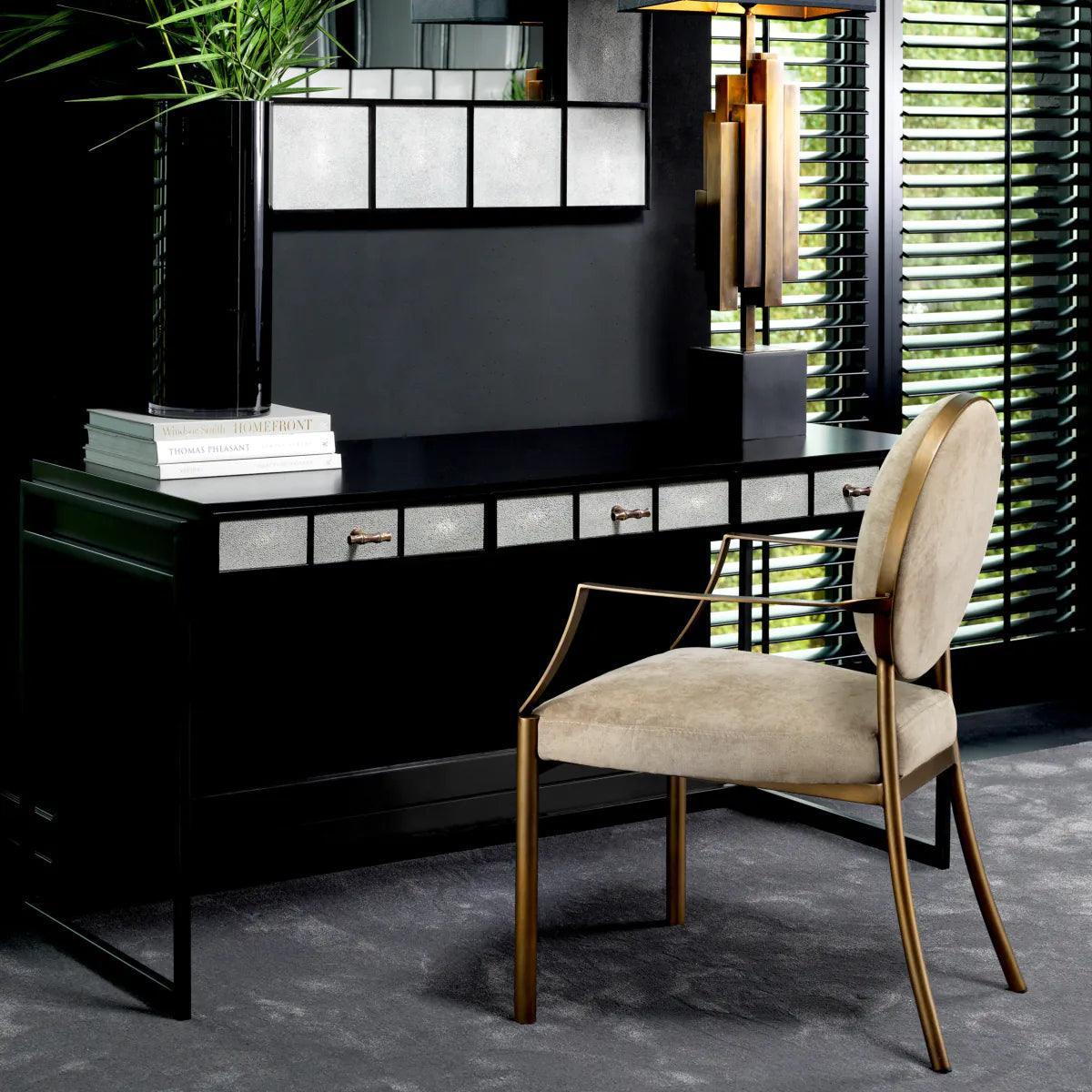 Krzesło z podłokietnikami SCRIBE beżowy Eichholtz Eye on Design