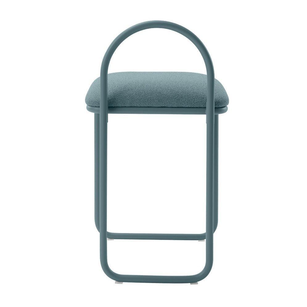 Krzesło z tkaniną boucle ANGUI niebieski AYTM Eye on Design