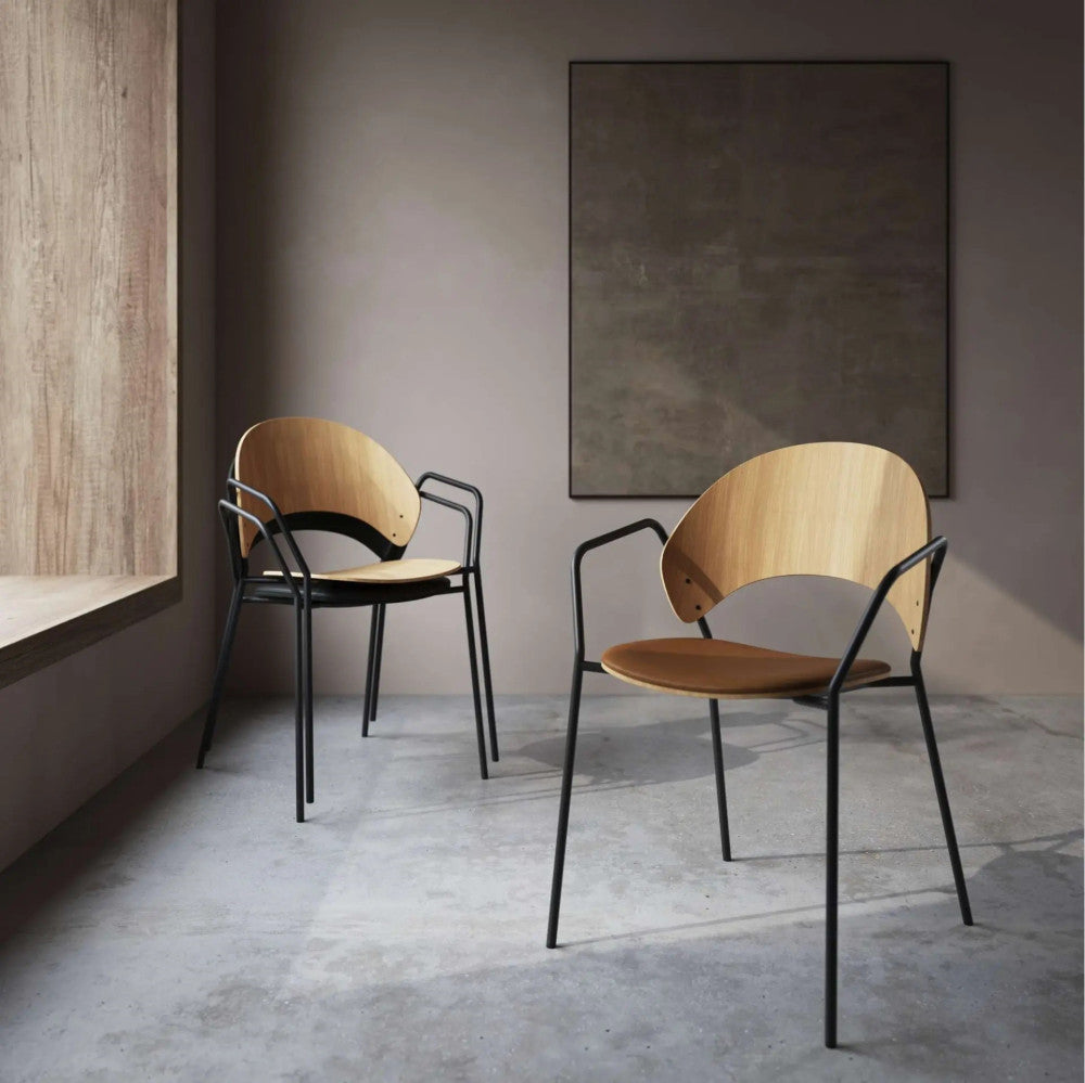 Stoel met armleuningen DOSINA eikenfineer