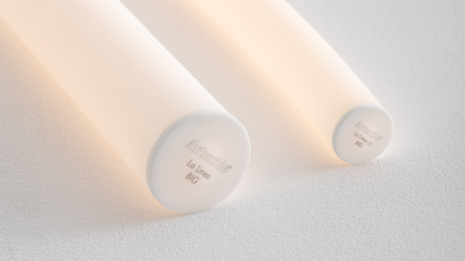 Flexible Leuchtstofflampe LA LINEA Aluminium