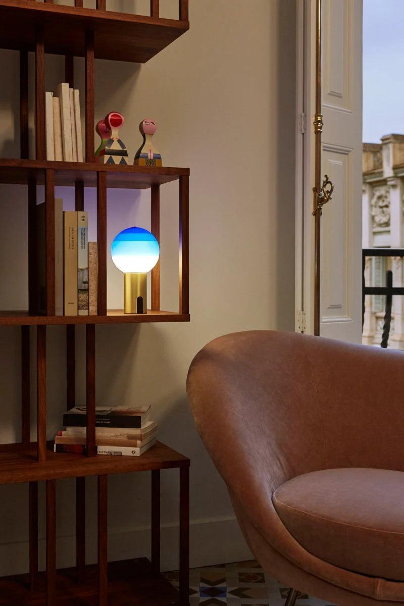 Lampa akumulatora DIPPING niebieski Marset Eye on Design