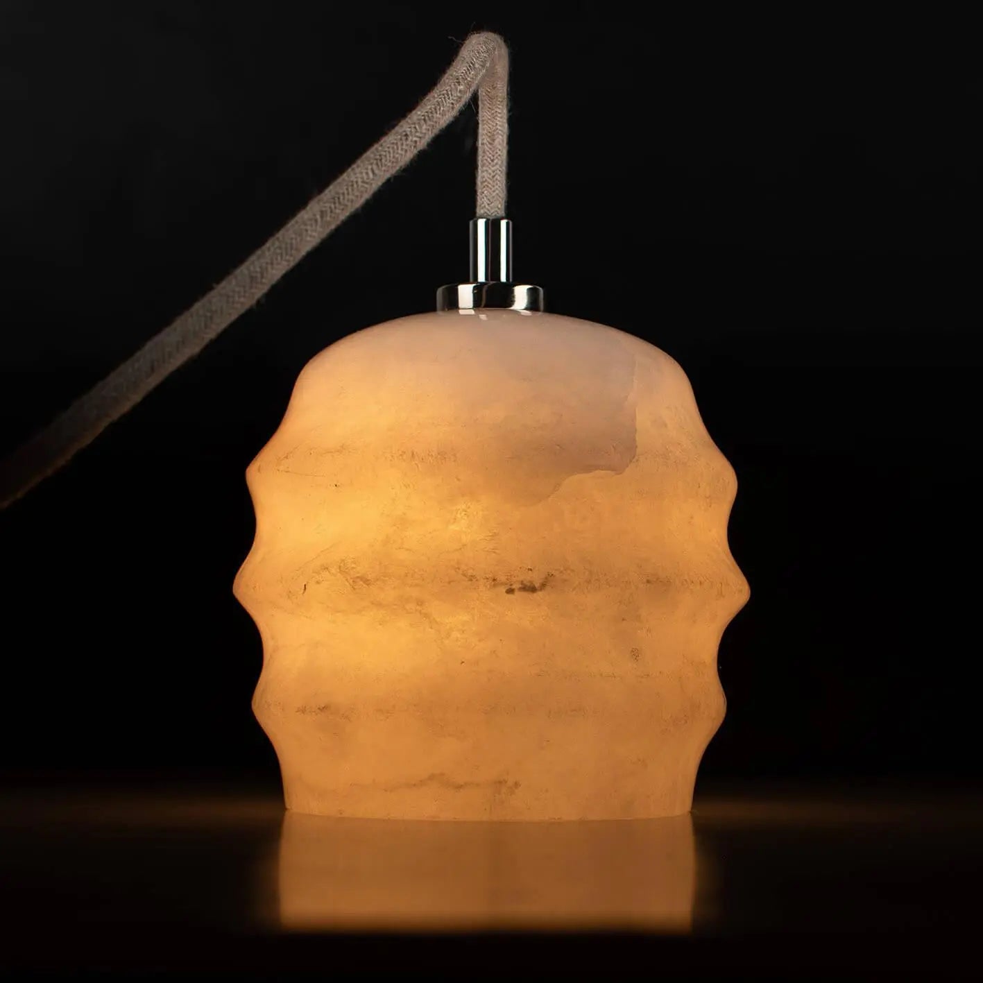 Lampa alabastrowa wisząca KALLIOPE nikiel – marmur i metal