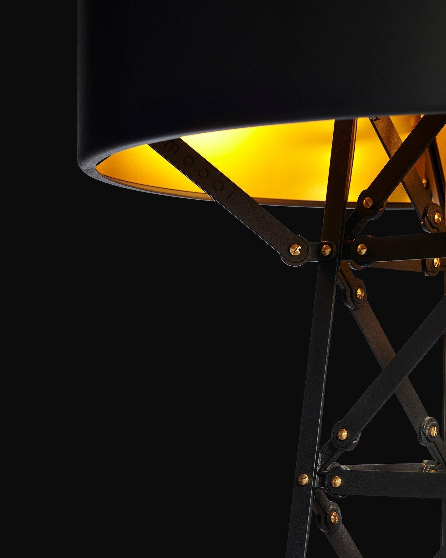 Lampa podłogowa CONSTRUCTION czarny – Moooi