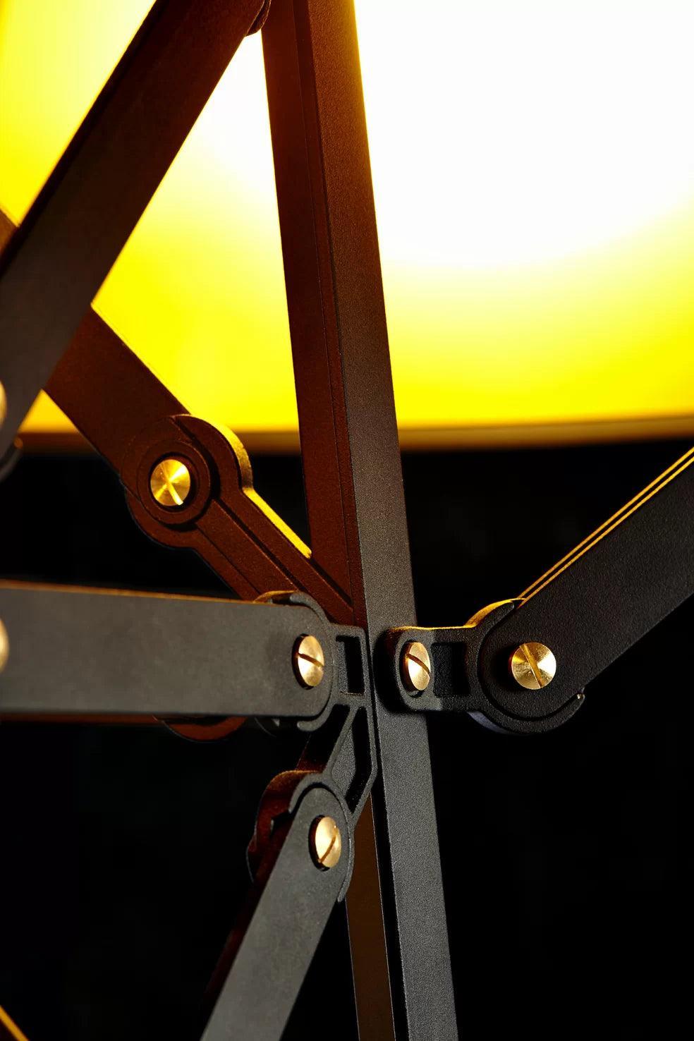 Lampa podłogowa CONSTRUCTION czarny, marka Moooi