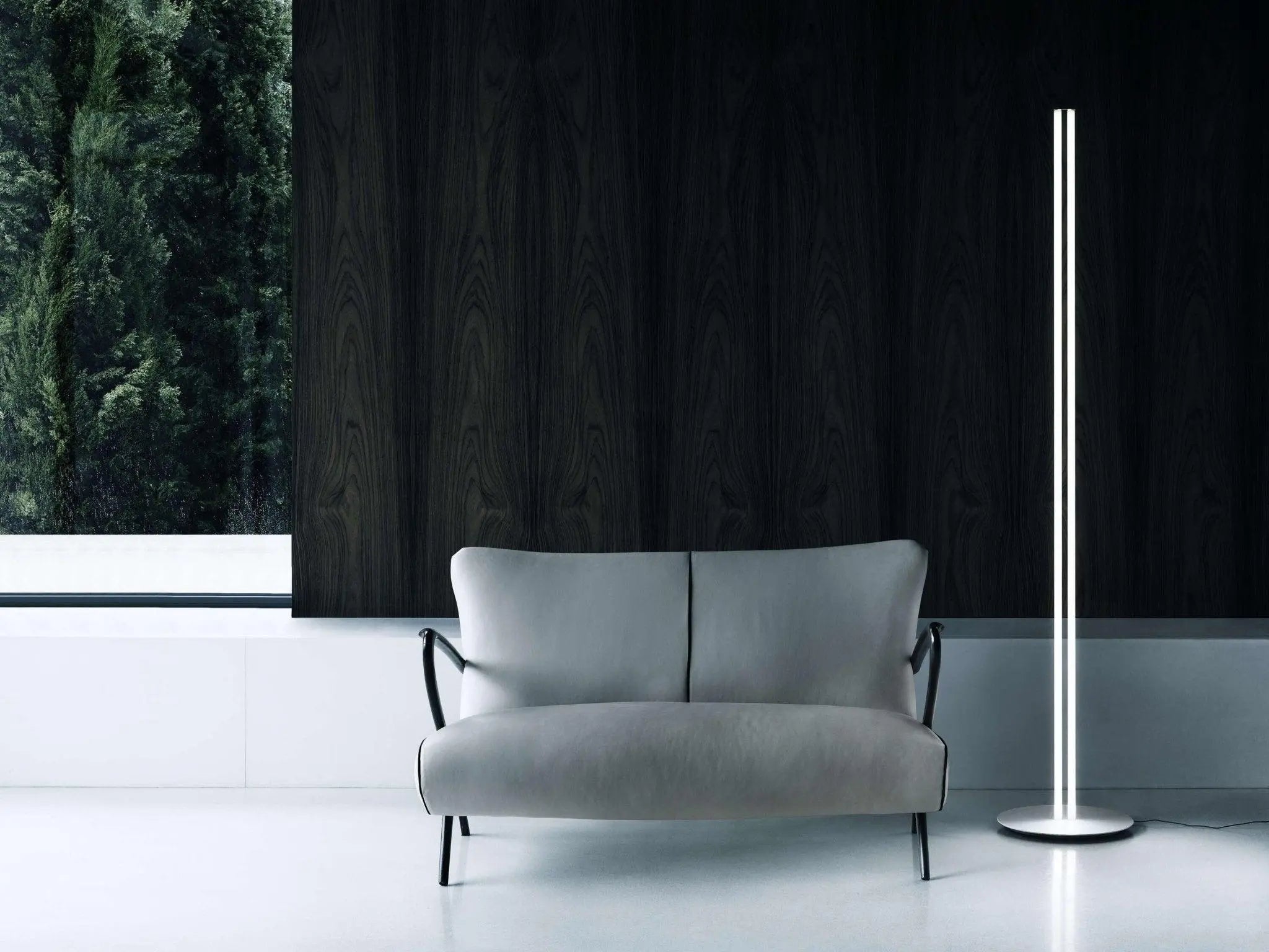 Lampa podłogowa COORDINATES srebrny – styl minimalistyczny