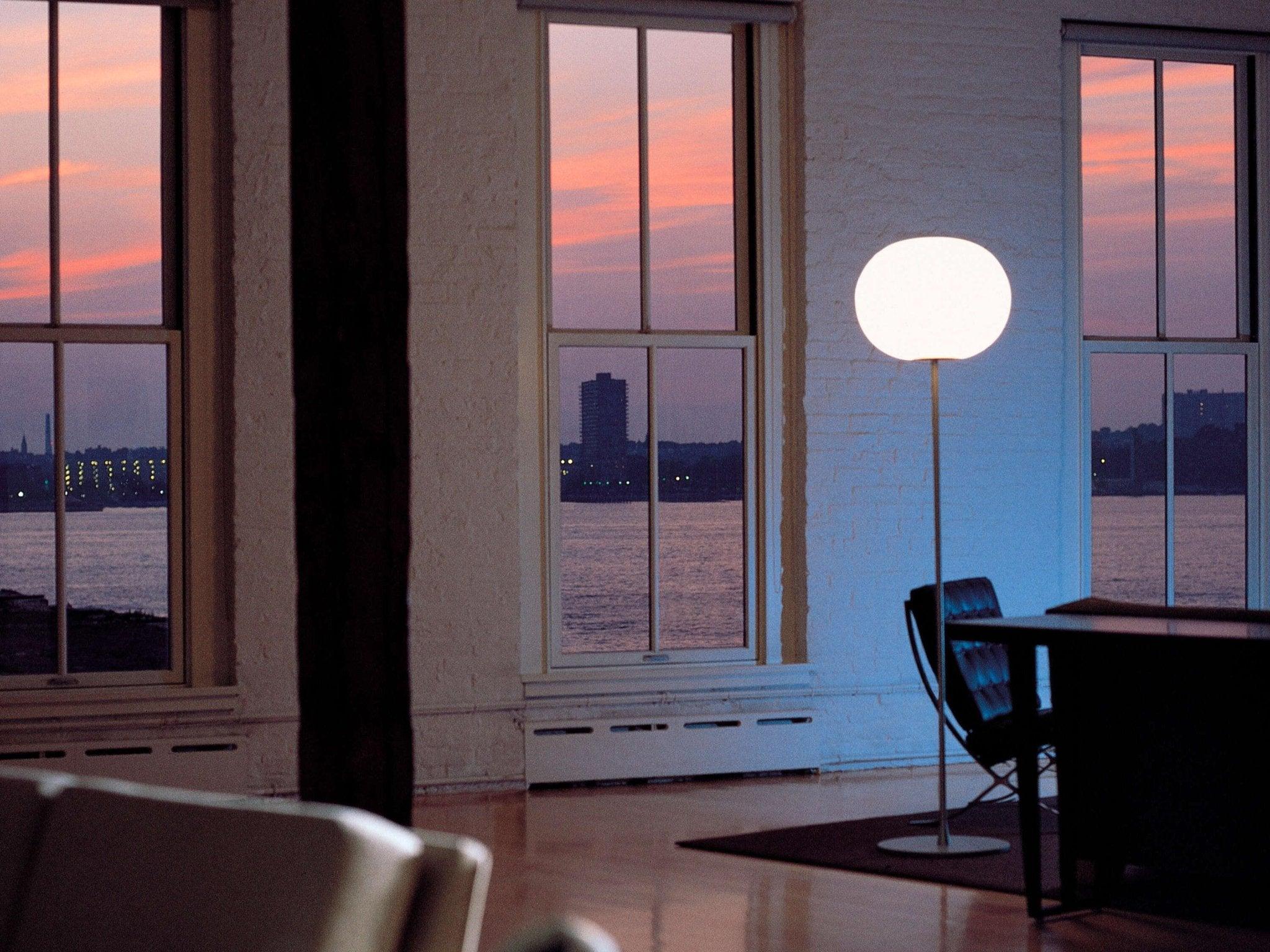 Lampa podłogowa GLO-BALL czarny matowy Flos Eye on Design