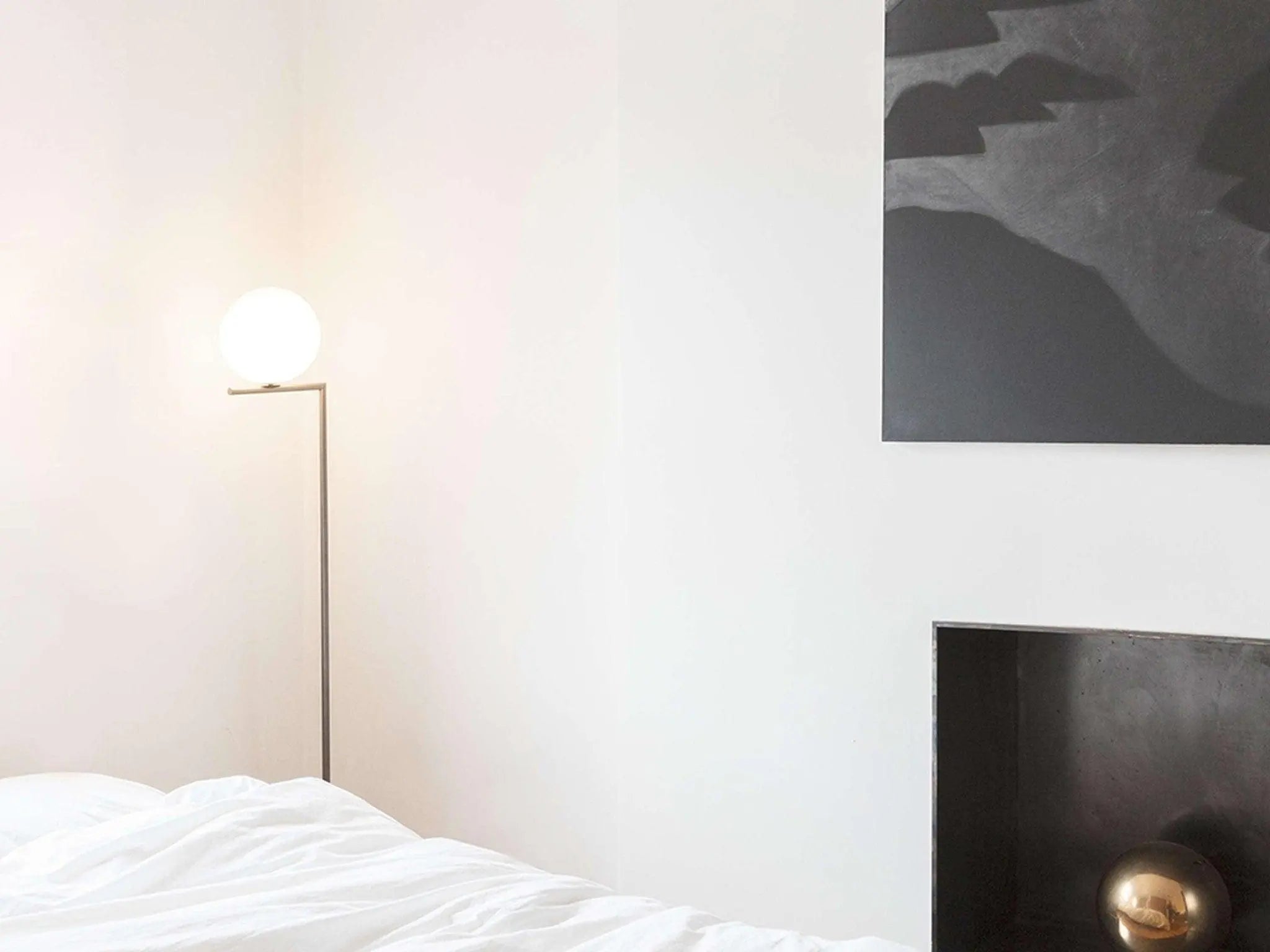 Lampa podłogowa IC LIGHTS chromowany – styl minimalistyczny