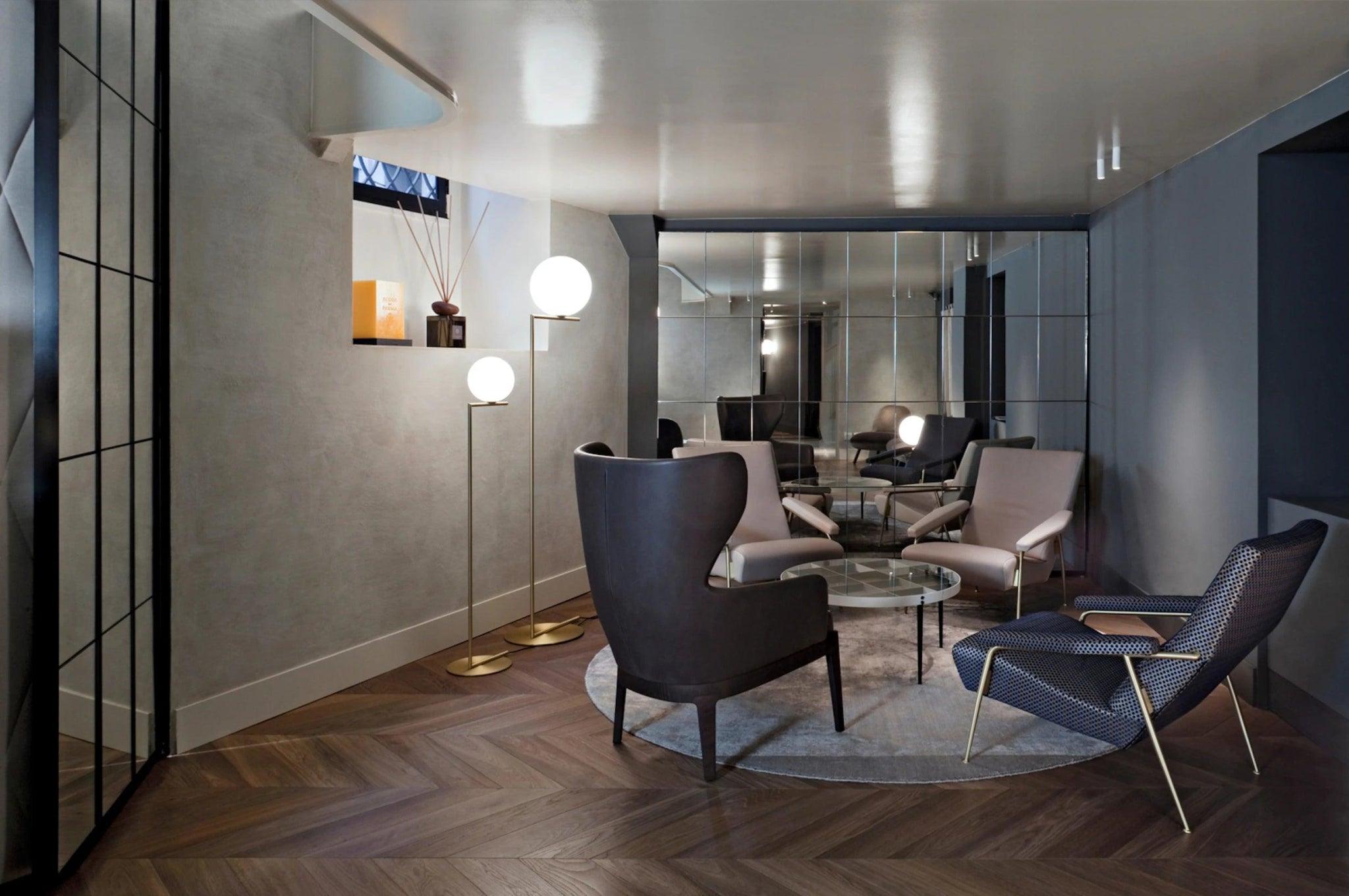 Lampa podłogowa IC LIGHTS mosiężny Flos Eye on Design