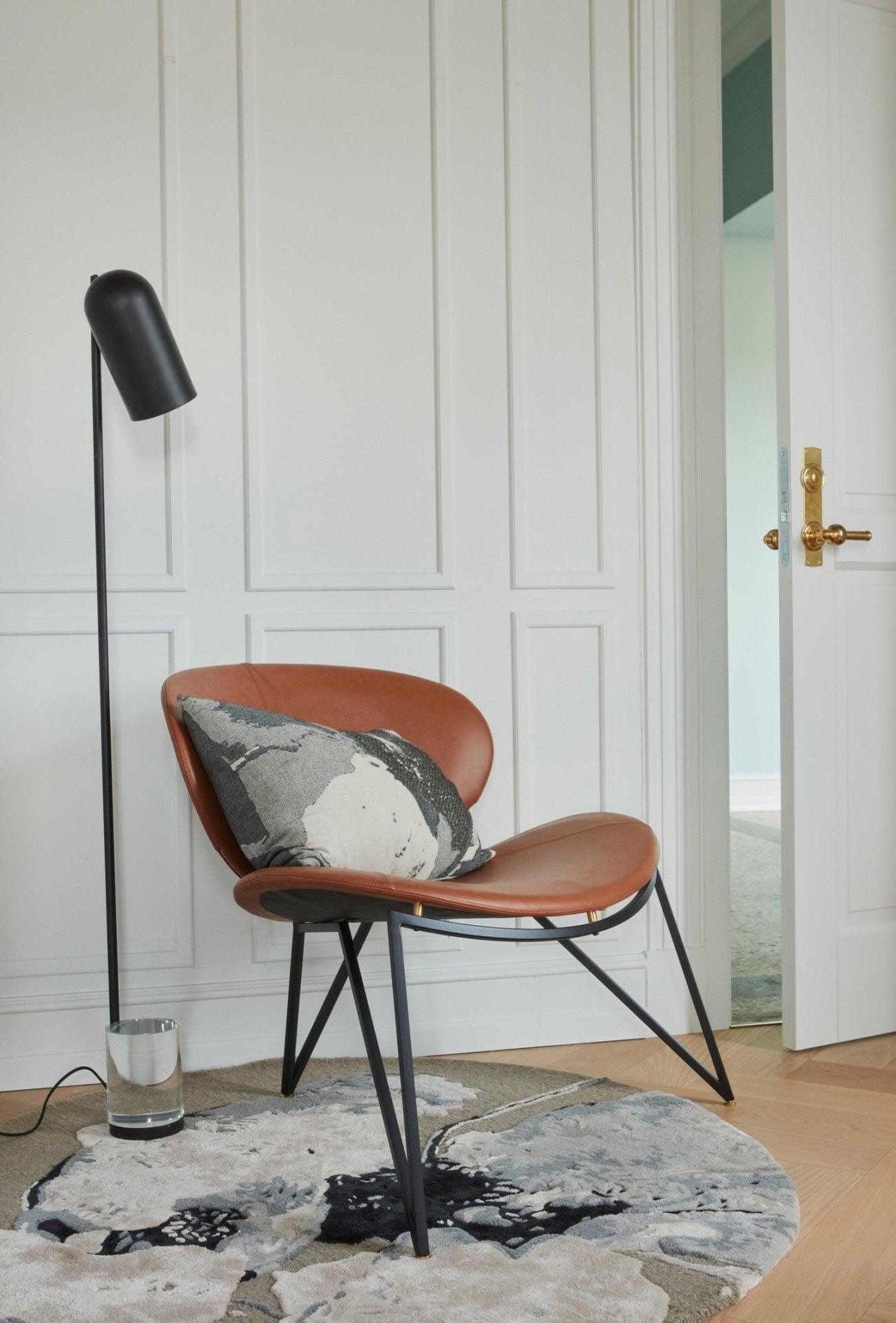 Lampa podłogowa LUCEO czarny AYTM Eye on Design