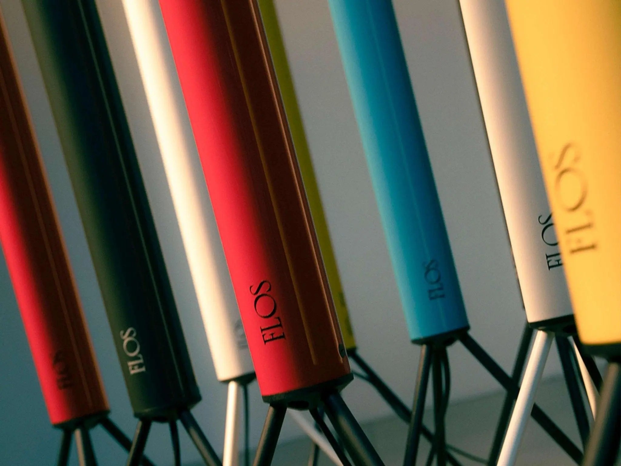 Lampa podłogowa LUMINATOR czerwony – Flos