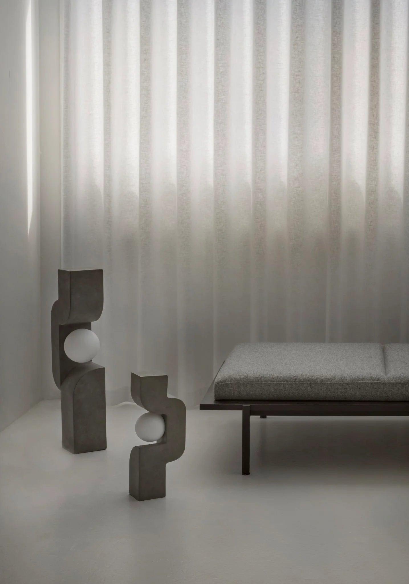 Lampa podłogowa SITTING MAN szary 101 Copenhagen Eye on Design