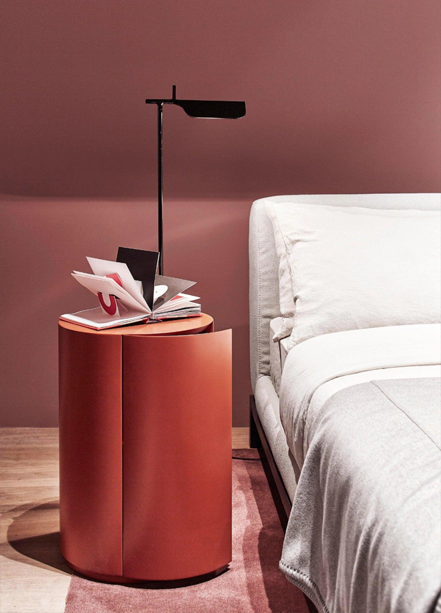 Lampa podłogowa TAB czarny Flos Eye on Design