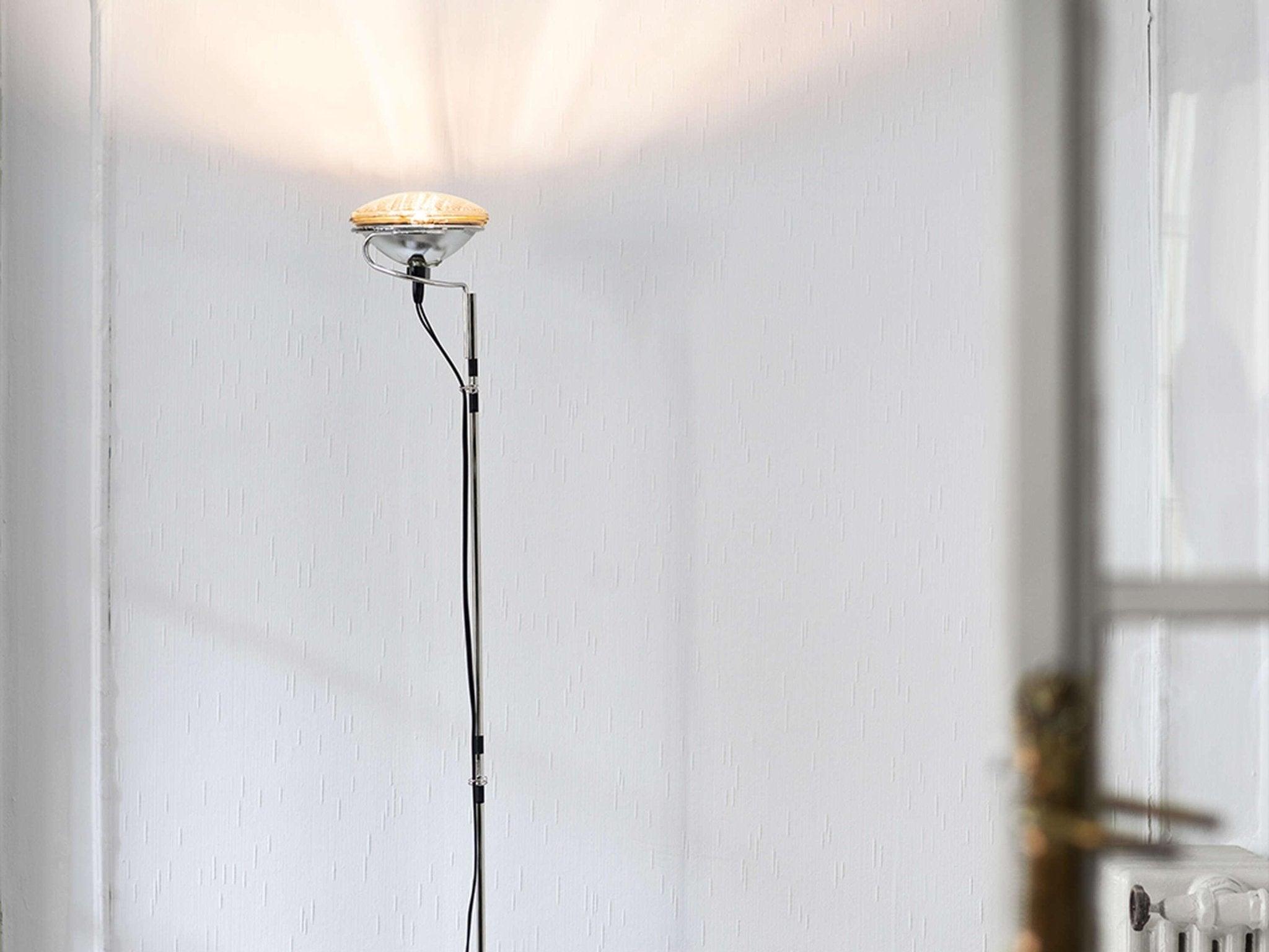 Lampa podłogowa TOIO czarny Flos Eye on Design