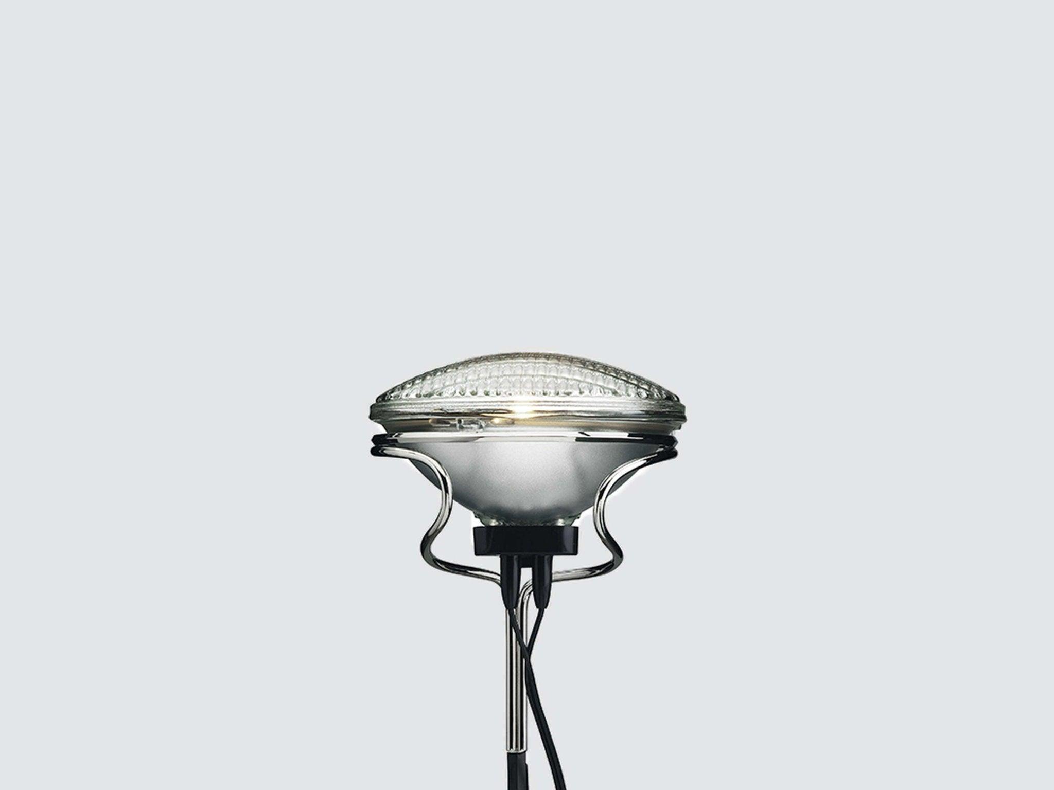 Lampa podłogowa TOIO czerwony Flos Eye on Design
