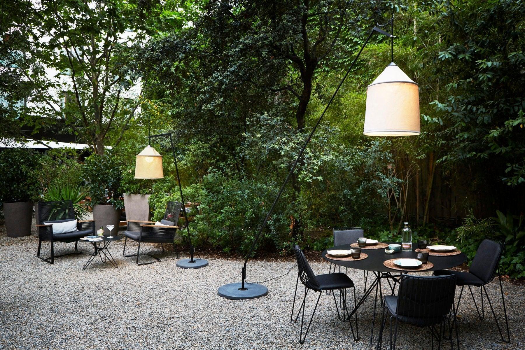 Lampa podłogowa zewnętrzna JAIMA szary Marset Eye on Design