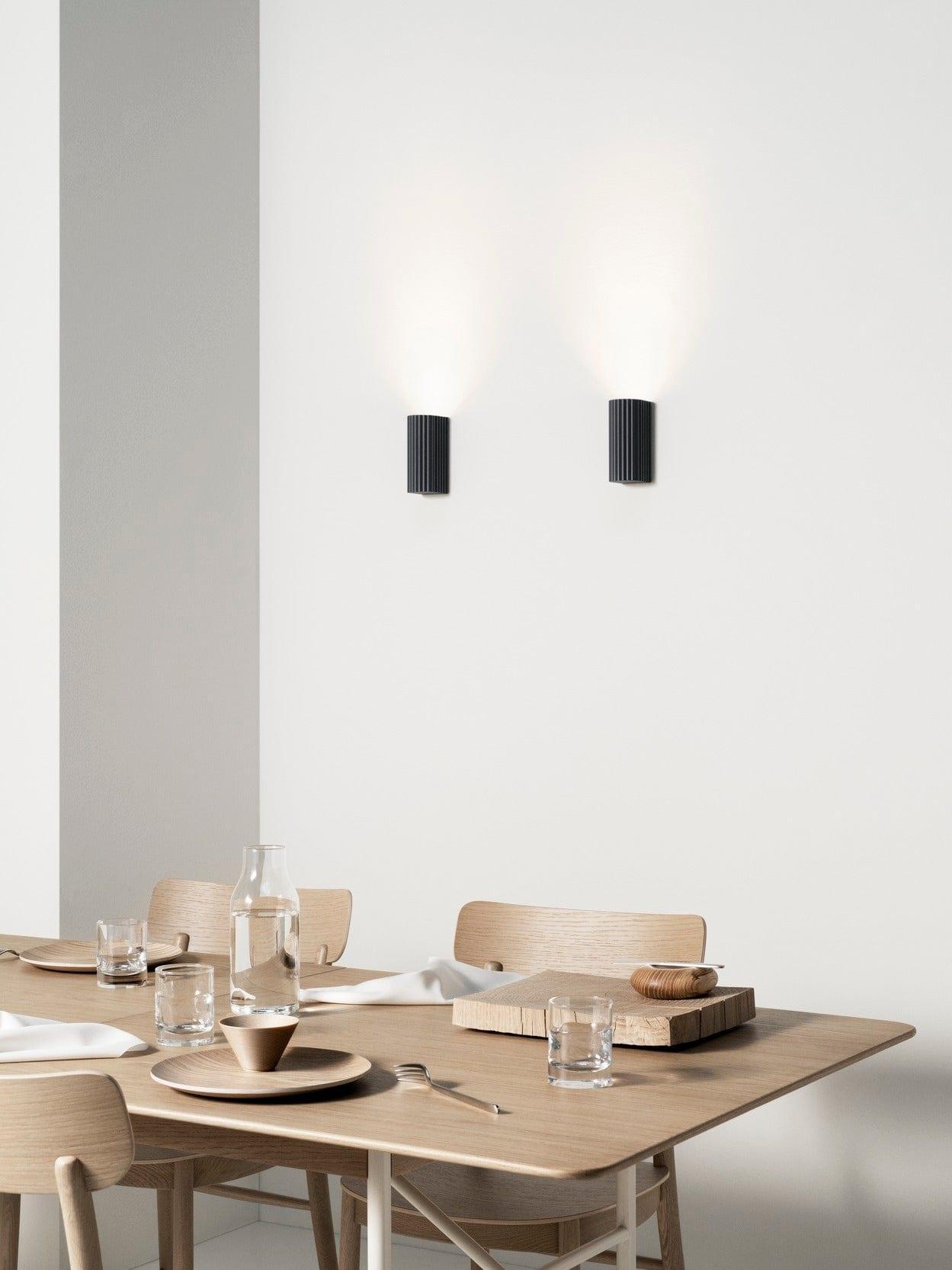 Lampa ścienna DONNA czarny Pholc Eye on Design