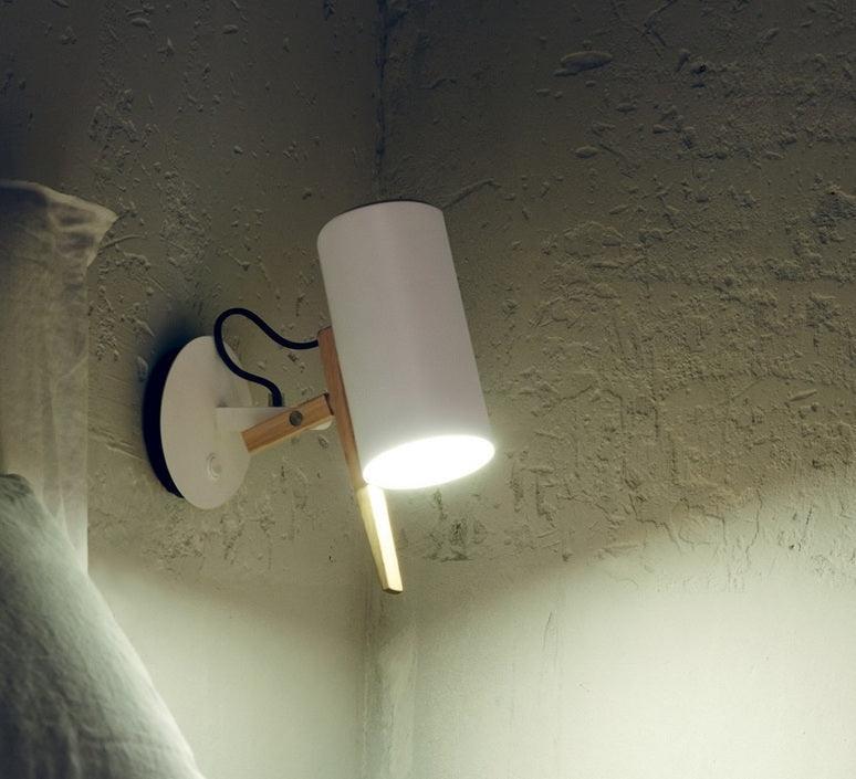 Lampa ścienna SCANTLING biały Marset Eye on Design