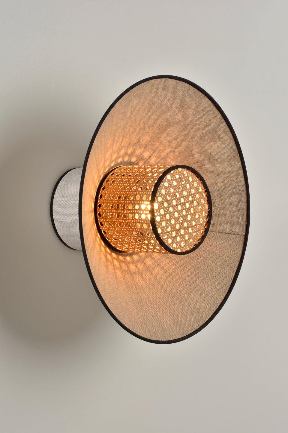 Lampa ścienna SINGAPOUR beżowy Market Set Eye on Design