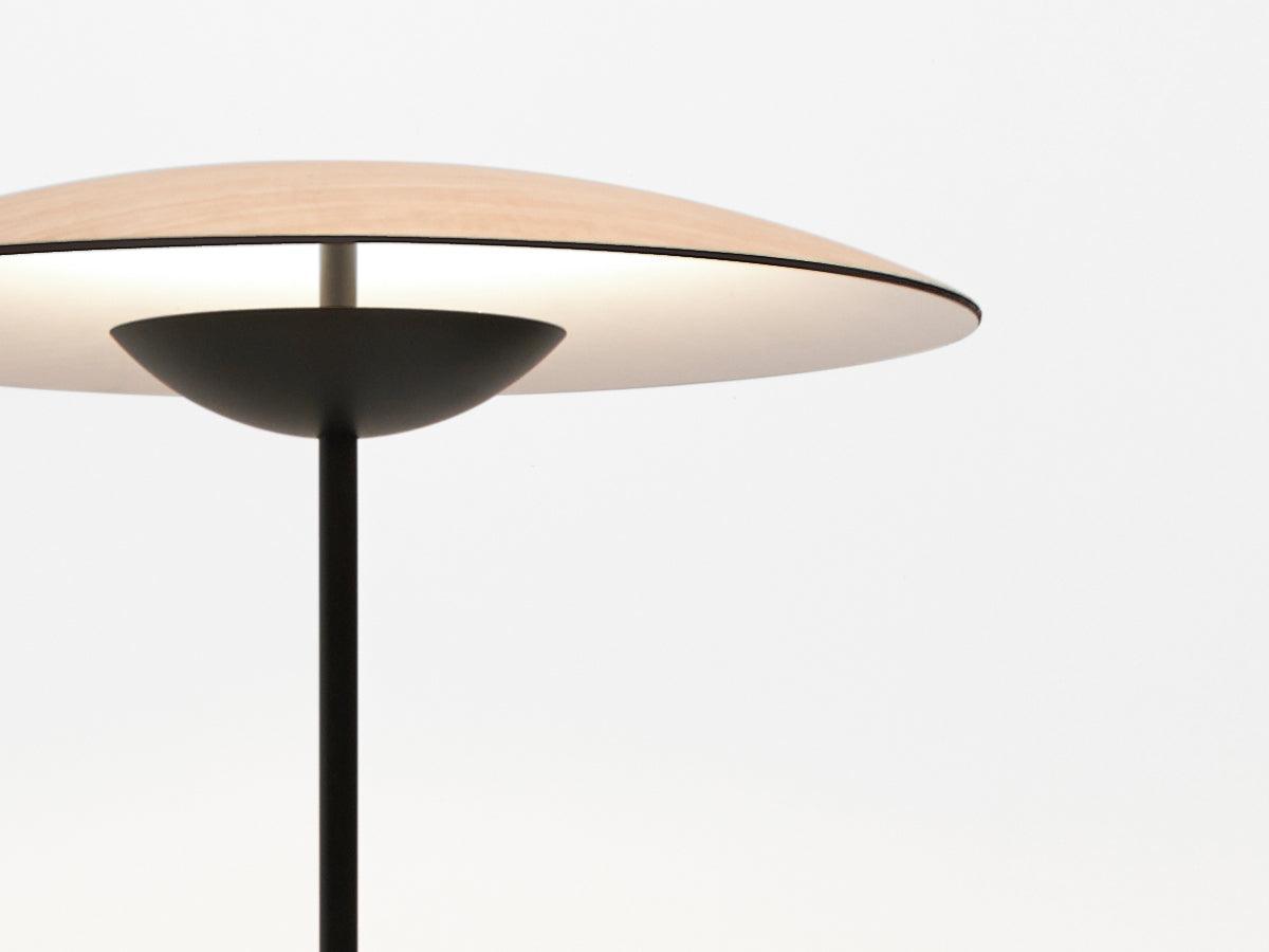 Lampa stojąca GINGER jasnobrązowy Marset Eye on Design