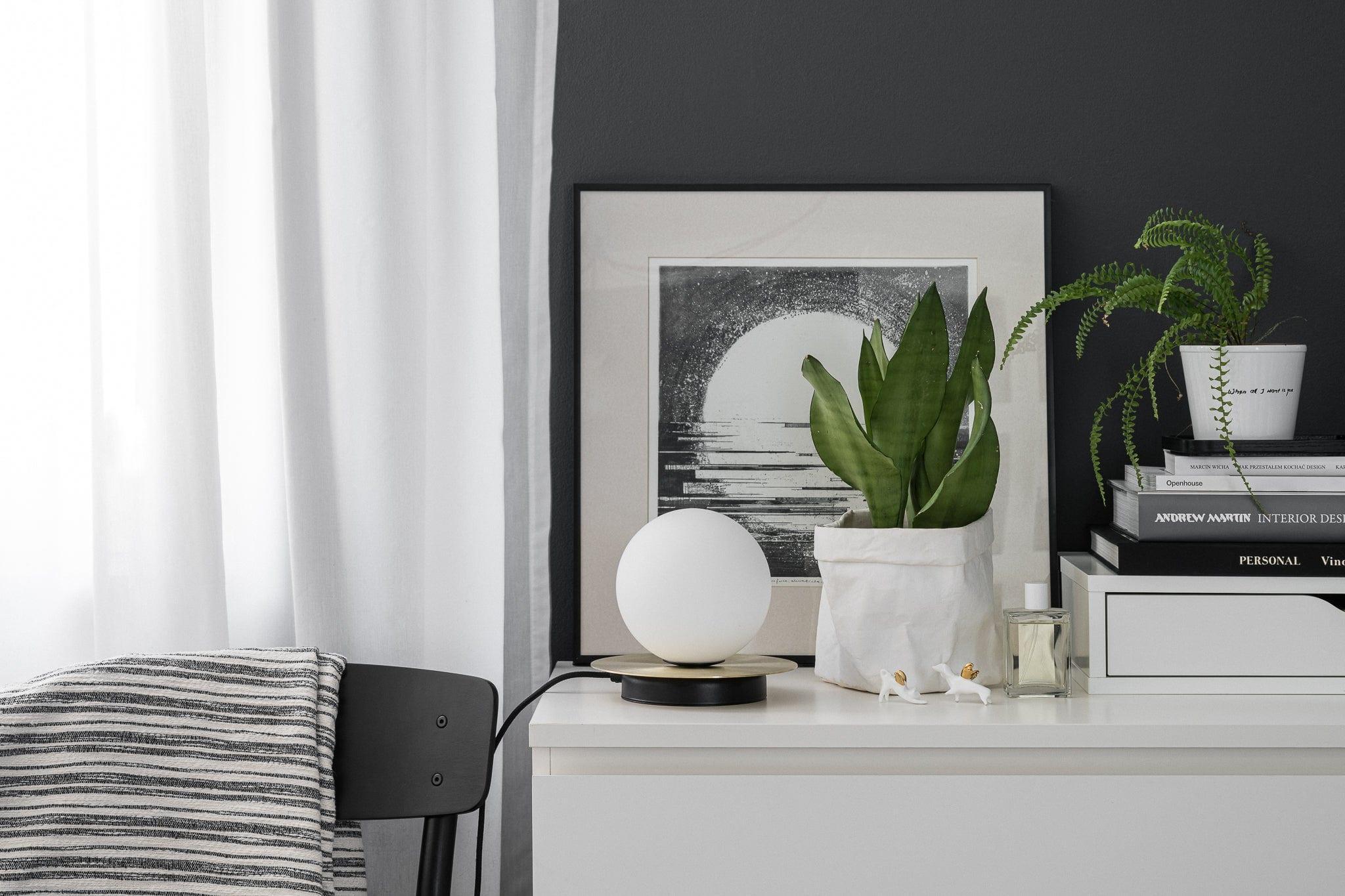 Lampa stołowa BORRA złoty Ummo Eye on Design