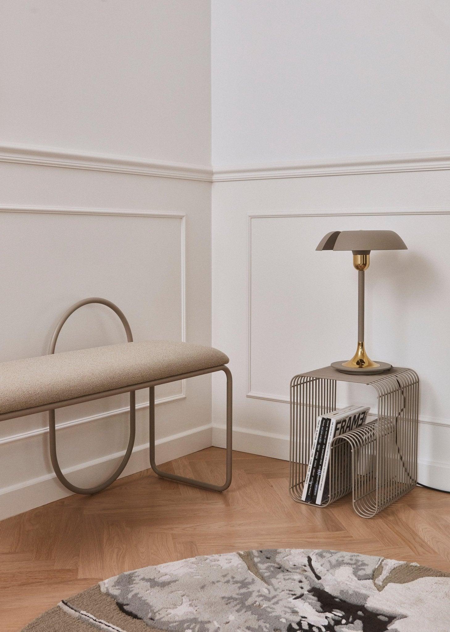 Lampa stołowa CYCNUS taupe AYTM Eye on Design