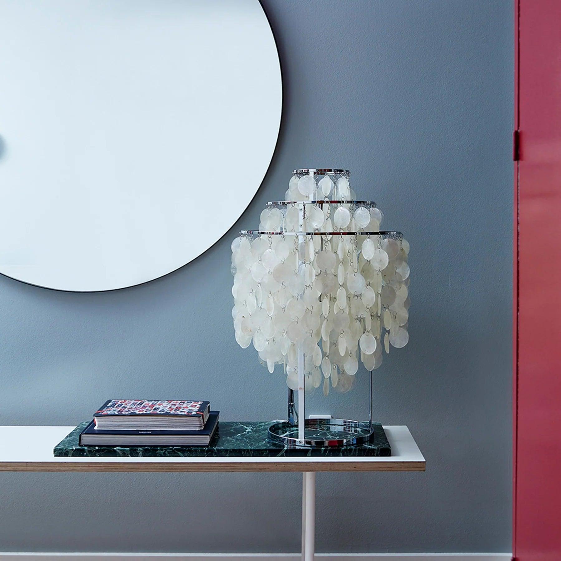 Lampa stołowa FUN 1TM masa perłowa Verpan Eye on Design