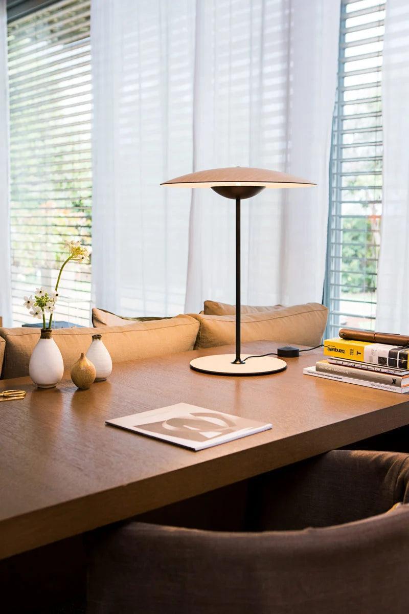 Lampa stołowa GINGER jasnobrązowy Marset Eye on Design