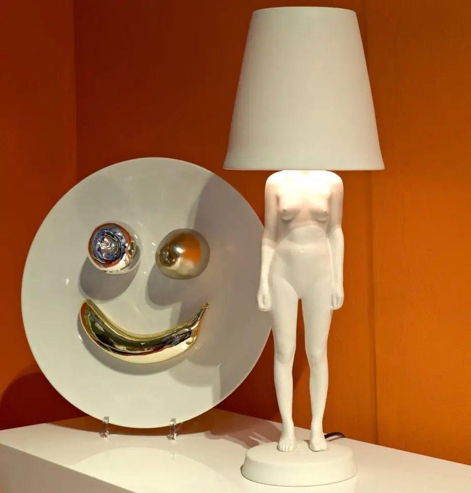 Lampa stołowa HIDING LADY biały Pols Potten Eye on Design