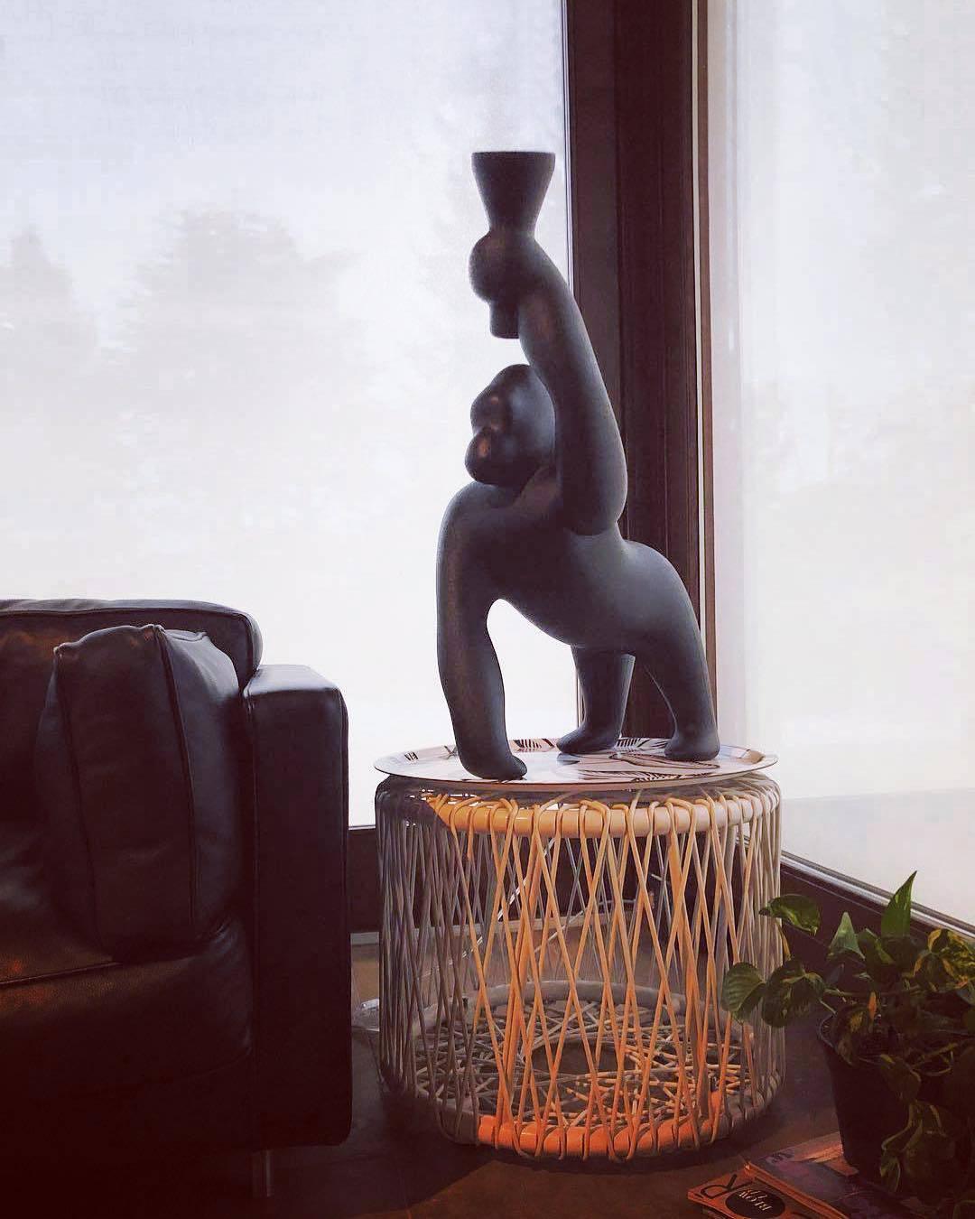 Lampa stołowa KONG niebieski Qeeboo Eye on Design