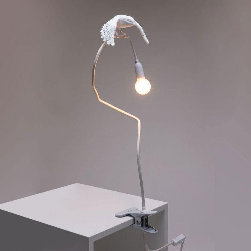 Lampa stołowa z zaciskiem SPARROW TAKING OFF biały Seletti Eye on Design