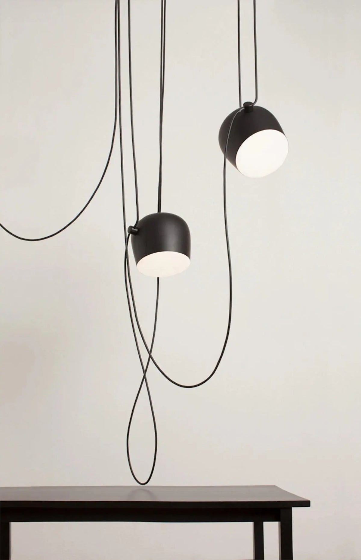 Lampa wisząca AIM czarny – Flos