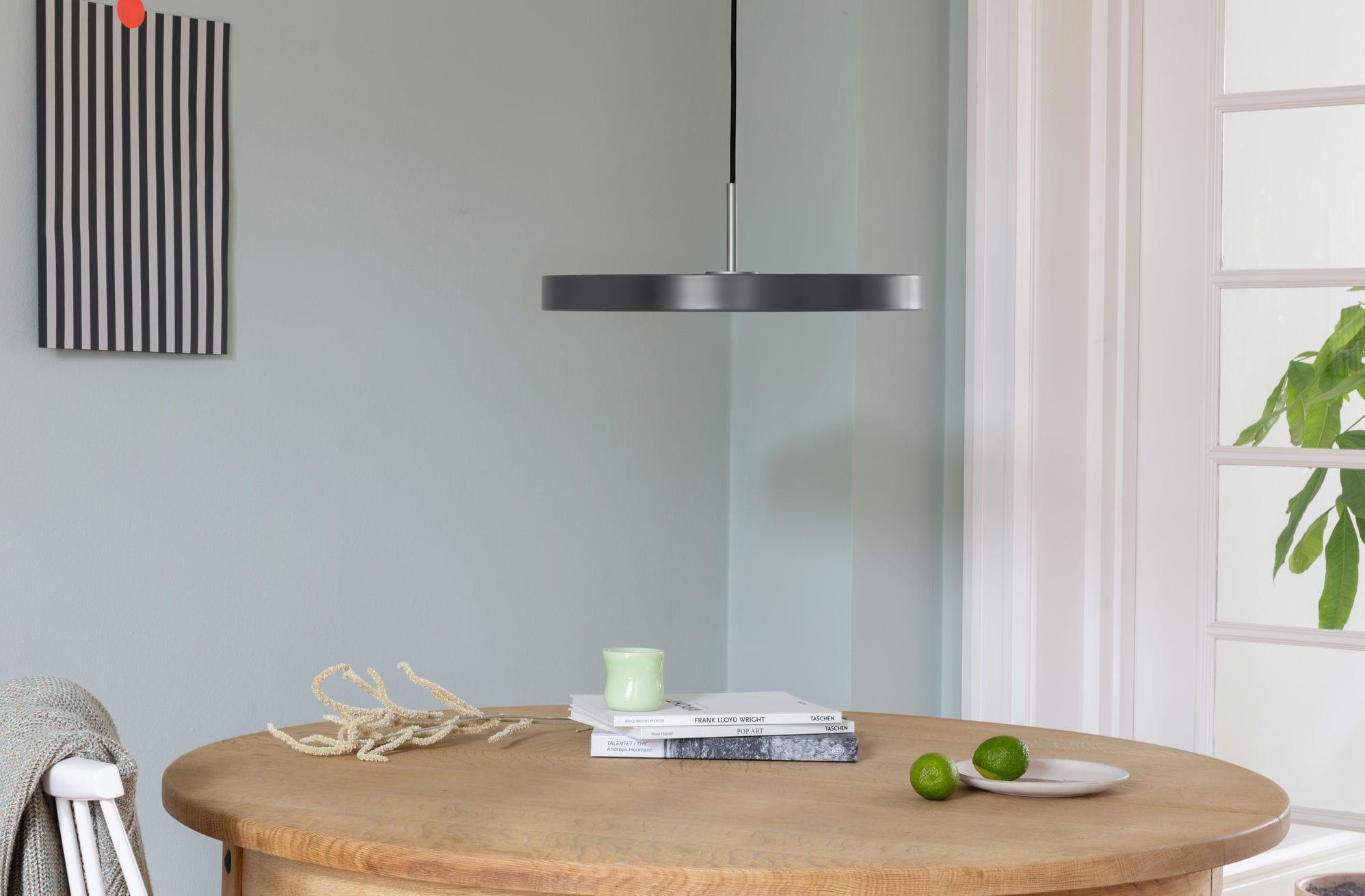 Lampa wisząca ASTERIA antracytowy UMAGE Eye on Design