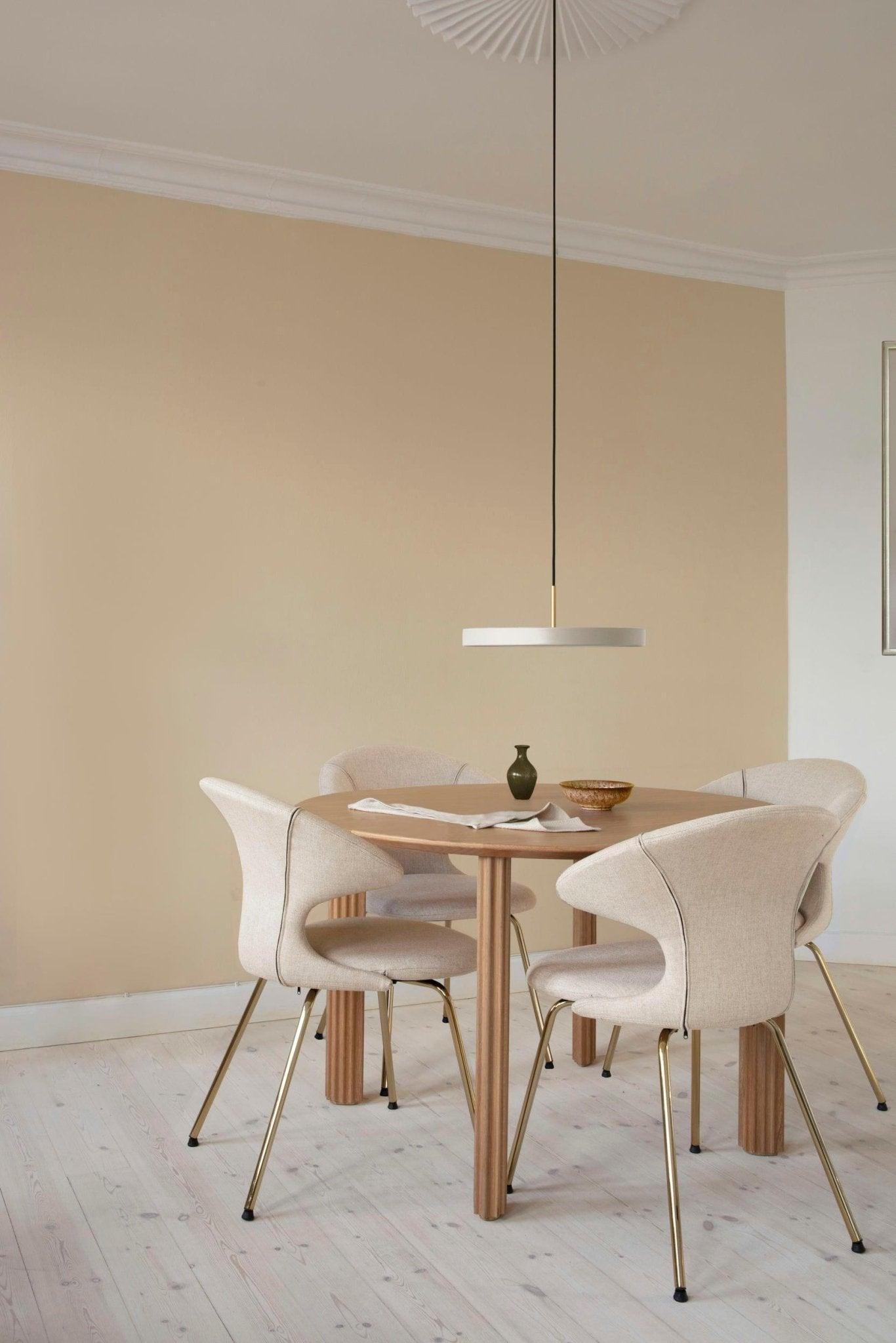 Lampa wisząca ASTERIA perłowy UMAGE Eye on Design