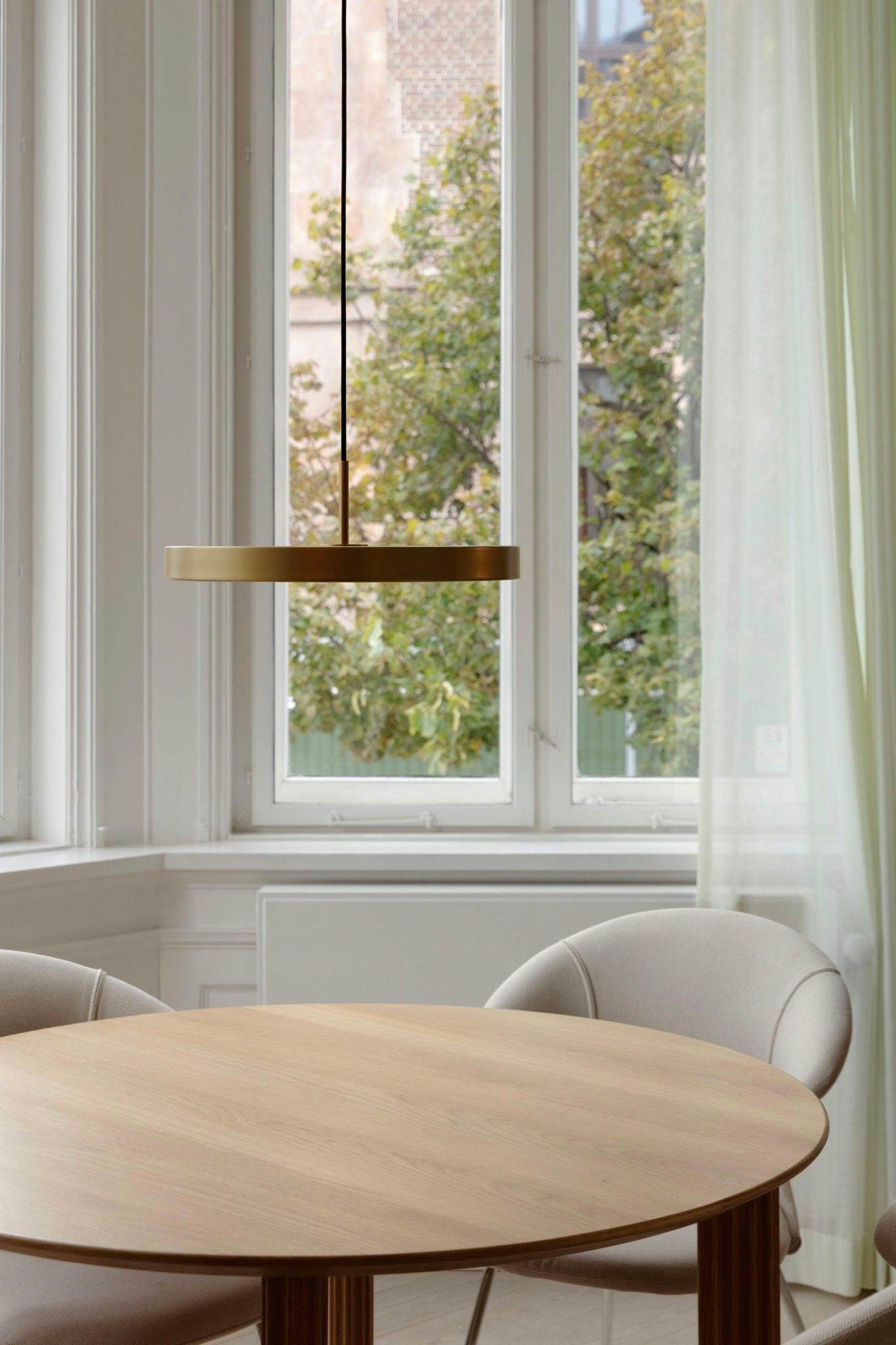 Lampa wisząca ASTERIA złoty UMAGE Eye on Design