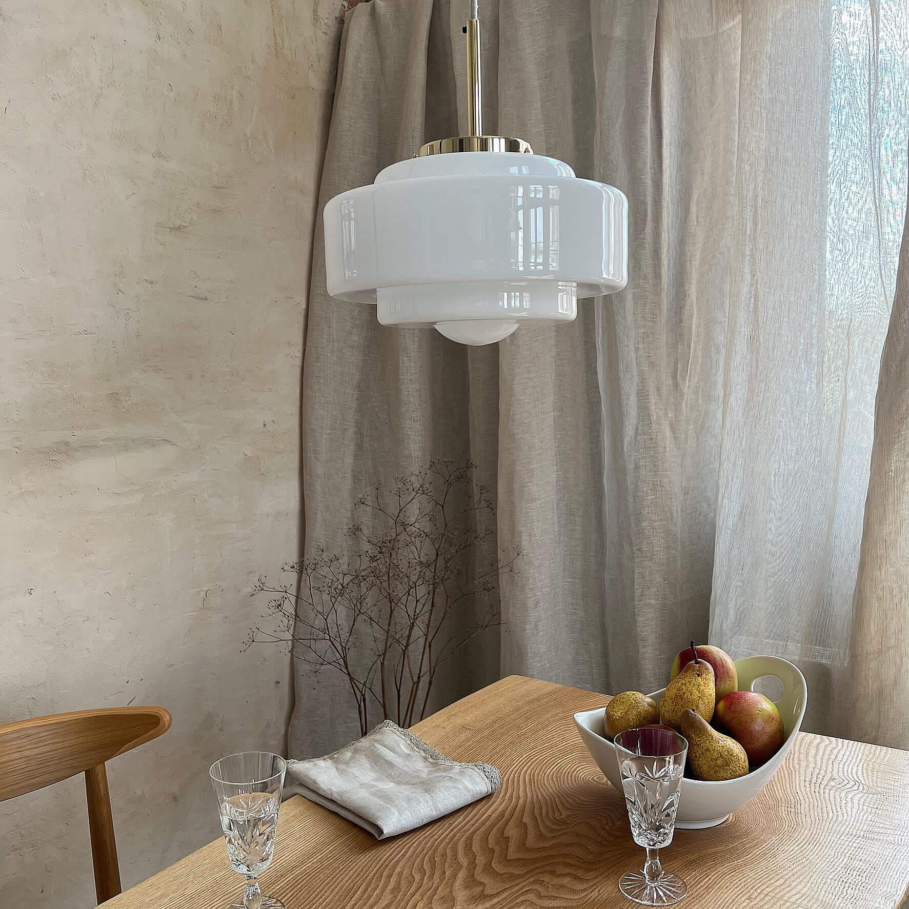 Lampa wisząca MÉMOIRE mosiężny Embassy Interiors Eye on Design