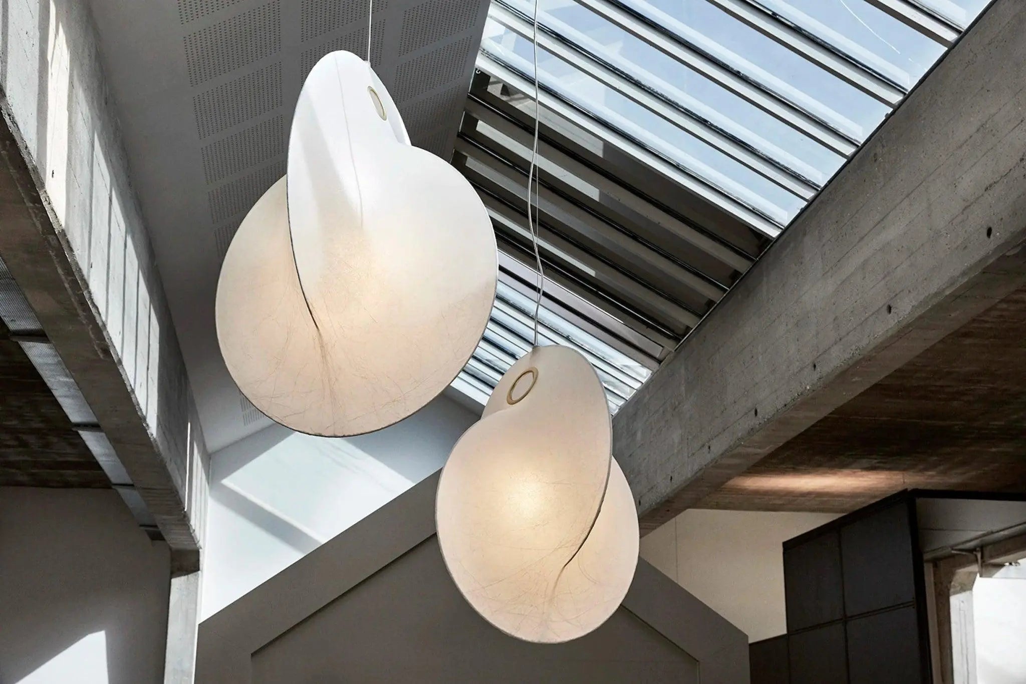Lampa wisząca OVERLAP biały, marka Flos