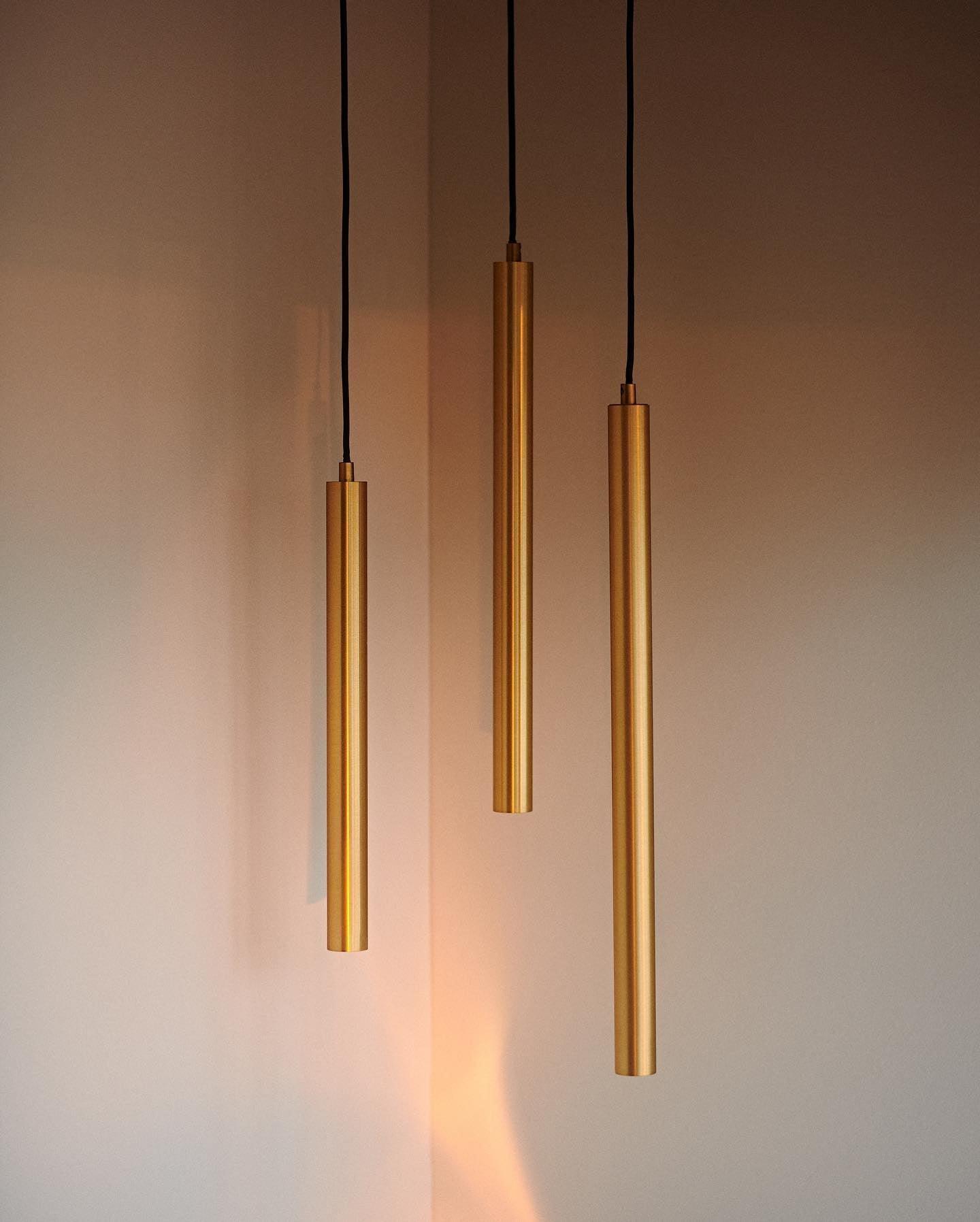 Lampa wisząca PIPE mosiądz NORR11 Eye on Design