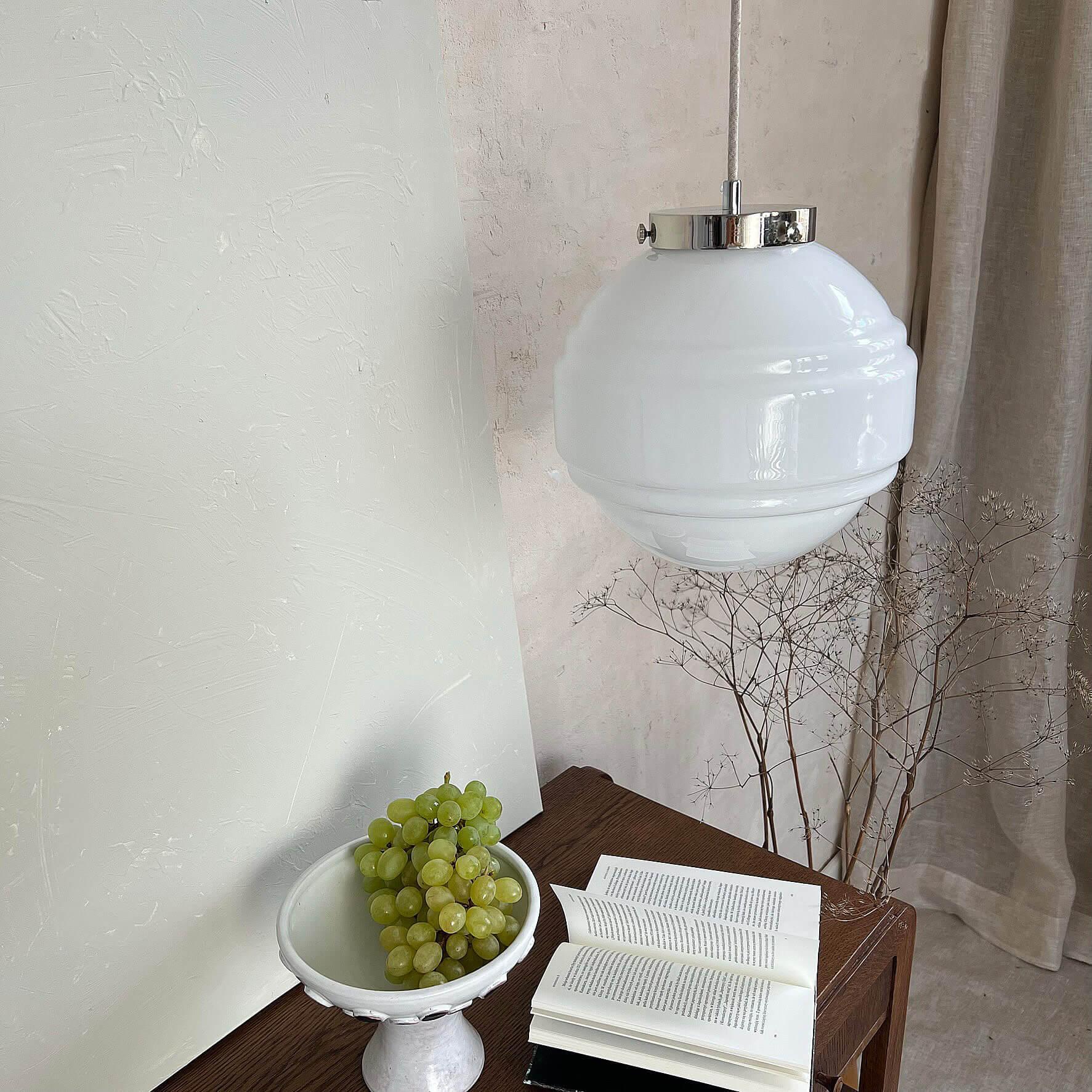 Lampa wisząca SATURN mosiężny Embassy Interiors Eye on Design