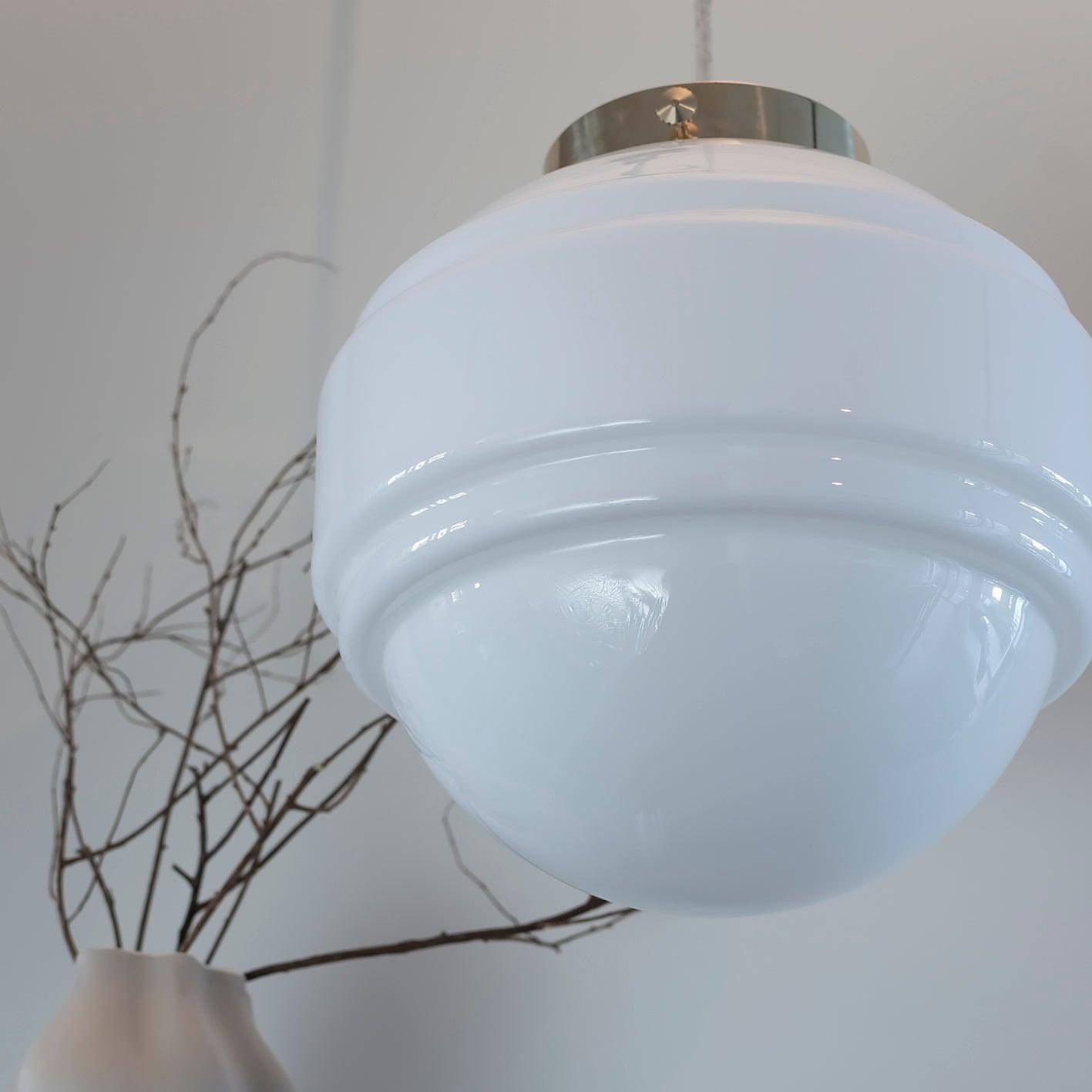 Lampa wisząca SATURN nikiel Embassy Interiors Eye on Design