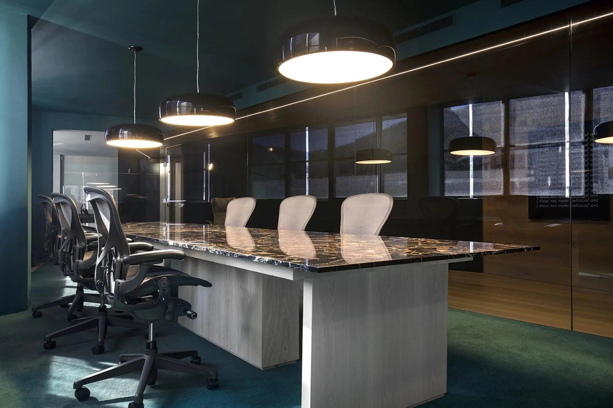 Lampa wisząca SMITHFIELD czarny – Flos