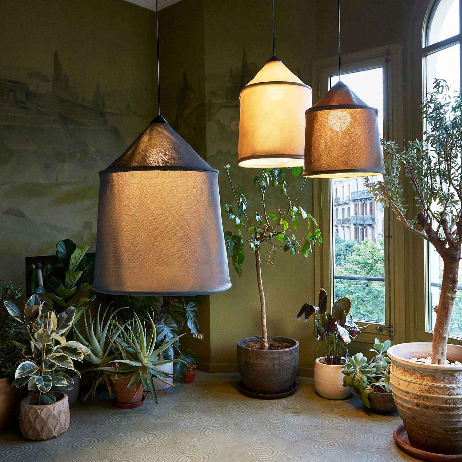 Lampa wisząca zewnętrzna JAIMA szary Marset Eye on Design