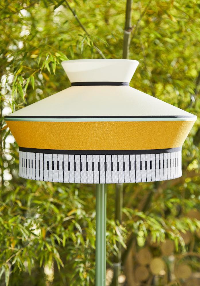 Lampa zewnętrzna i stolik CALYPSO MARTINIQUE żółty Contardi Eye on Design