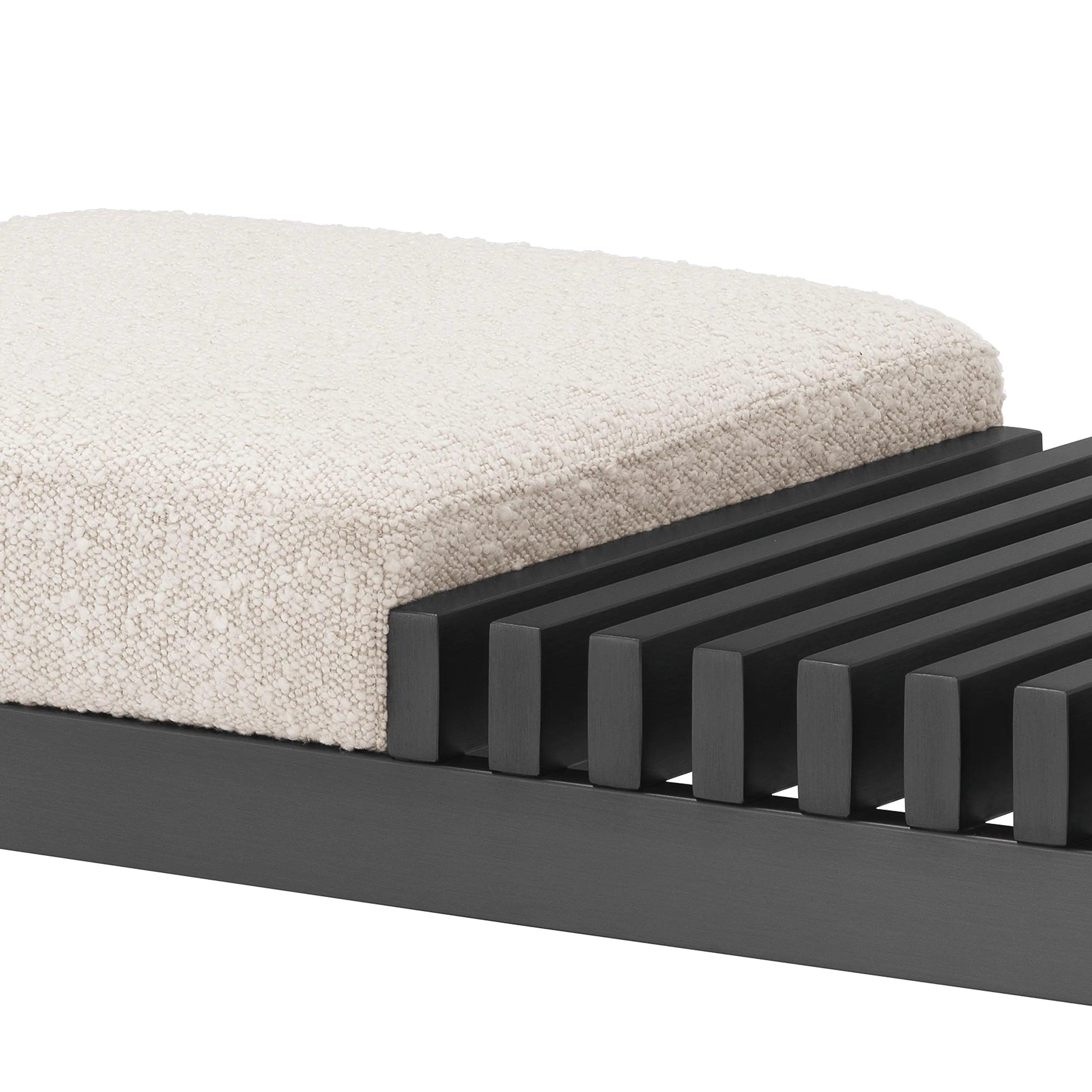 Ławka BIBI kremowy z czarną podstawą Eichholtz Eye on Design