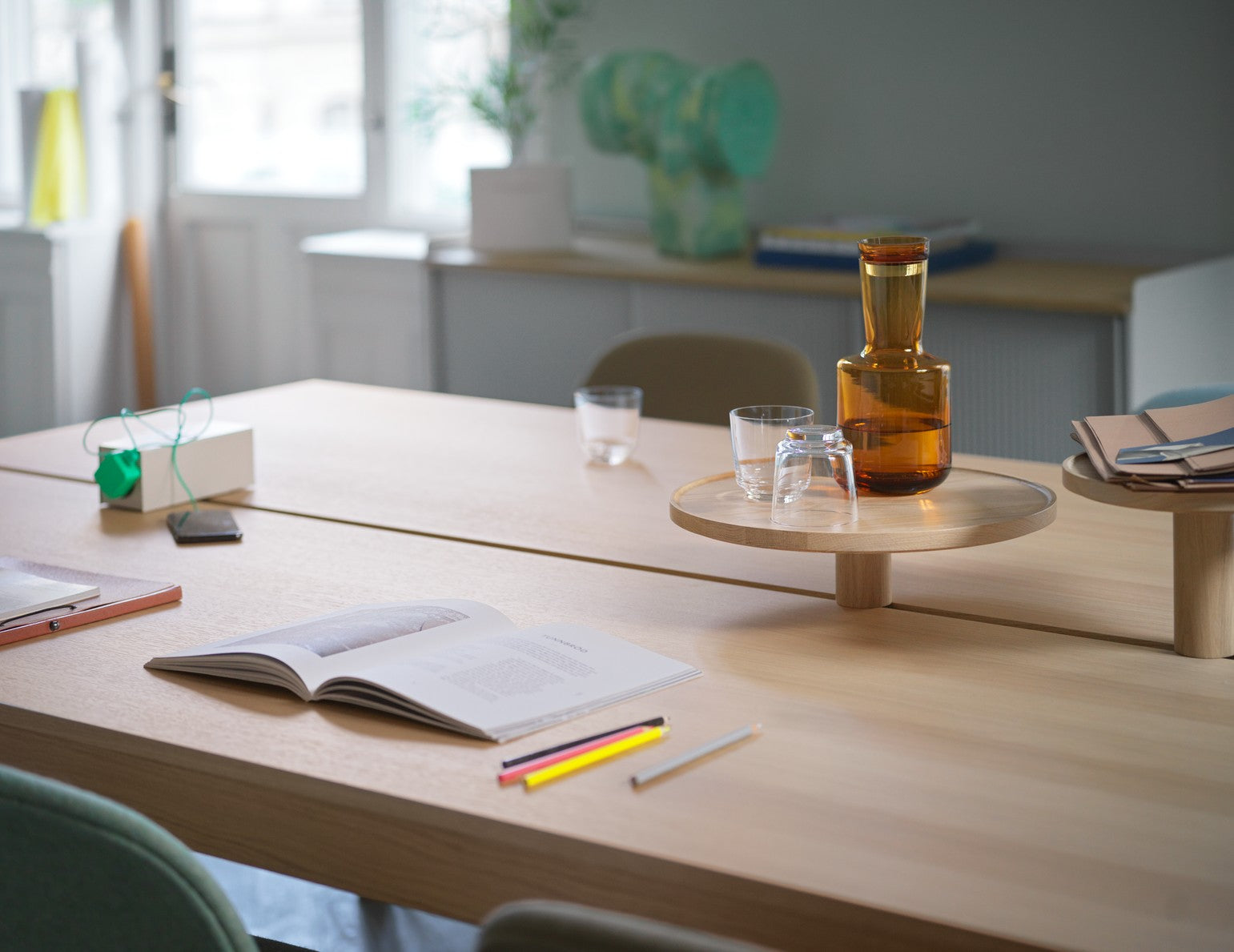 LINEAR SYSTEM Oak Veneer Office Table