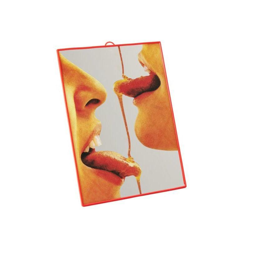 Lusterko HONEY w czerwonej ramce Seletti Eye on Design