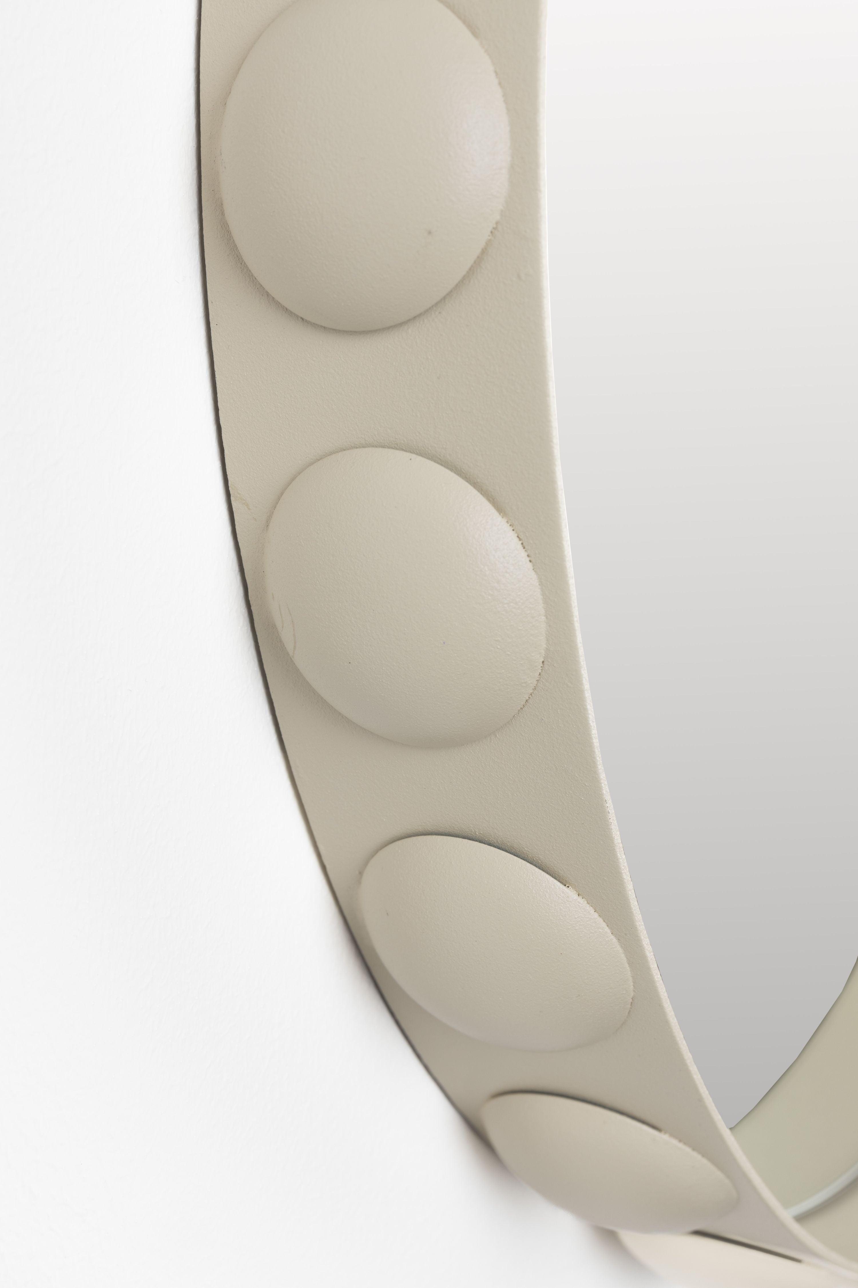 Lustro BUBBLES beżowy Zuiver Eye on Design