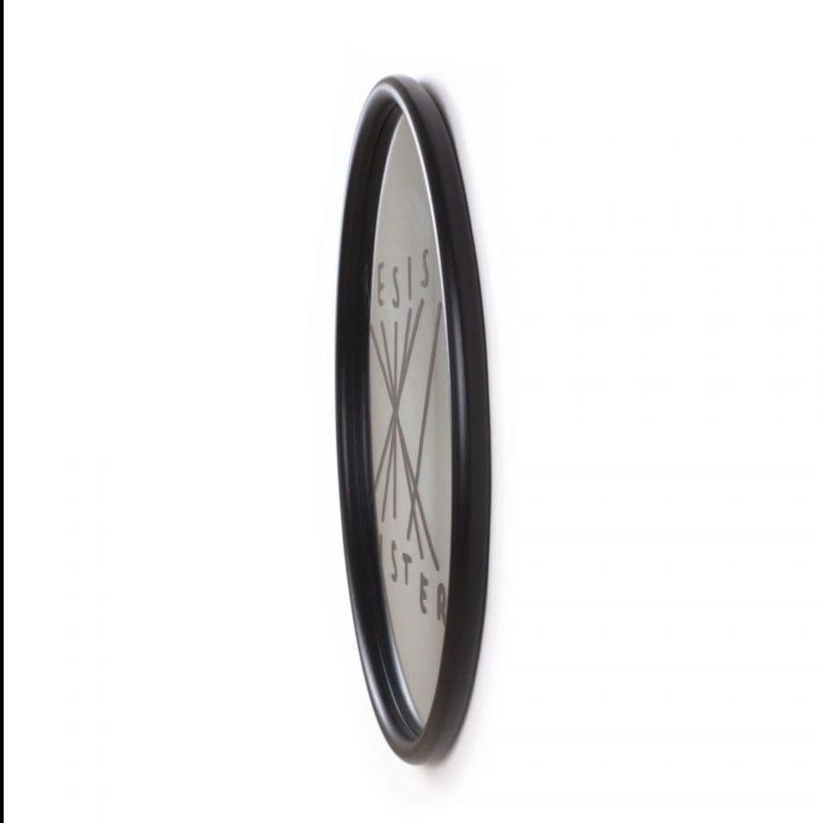 Lustro CONNECTION RESIST SISTER czarny Seletti Eye on Design