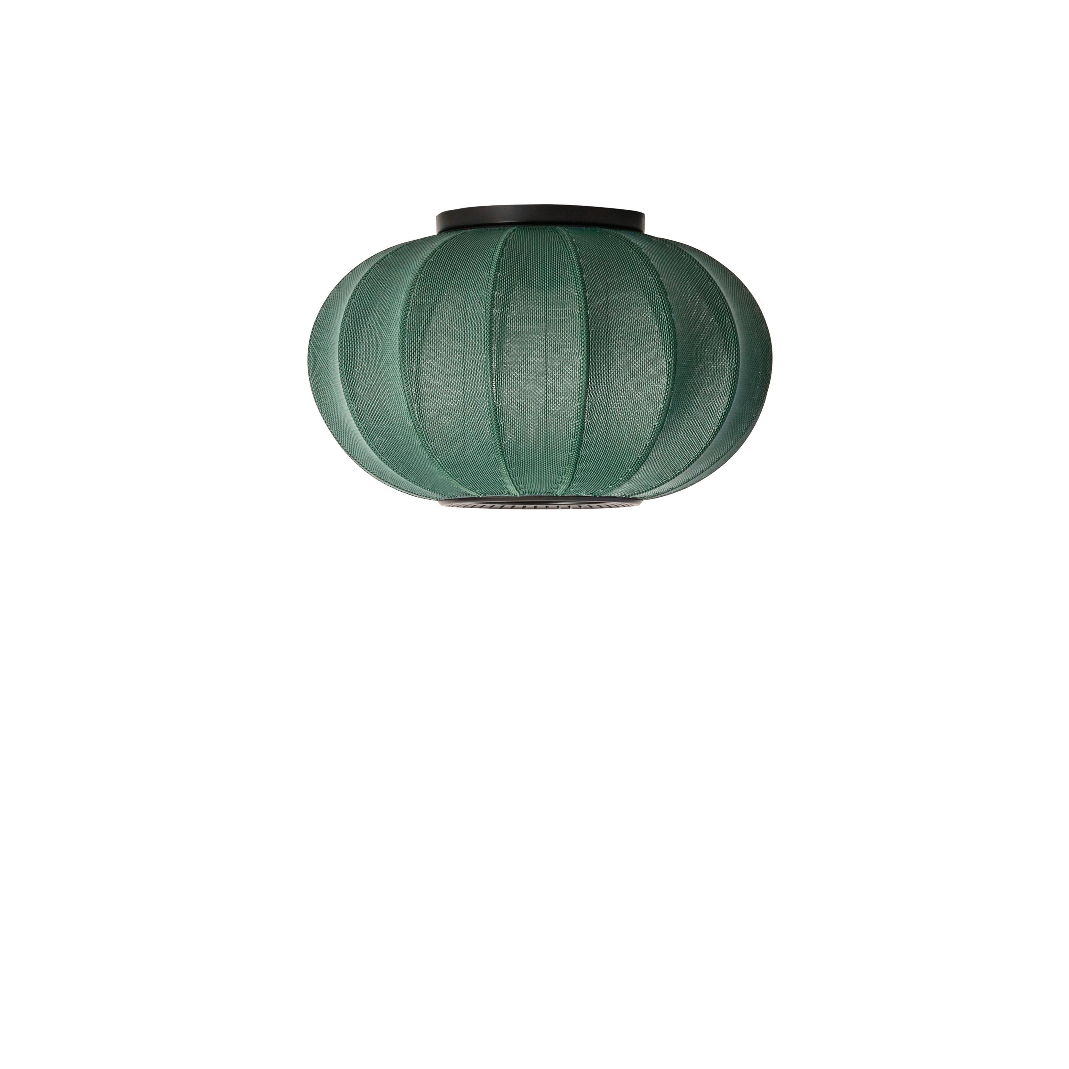 Ovale grüne Deckenlampe von Strickwit.