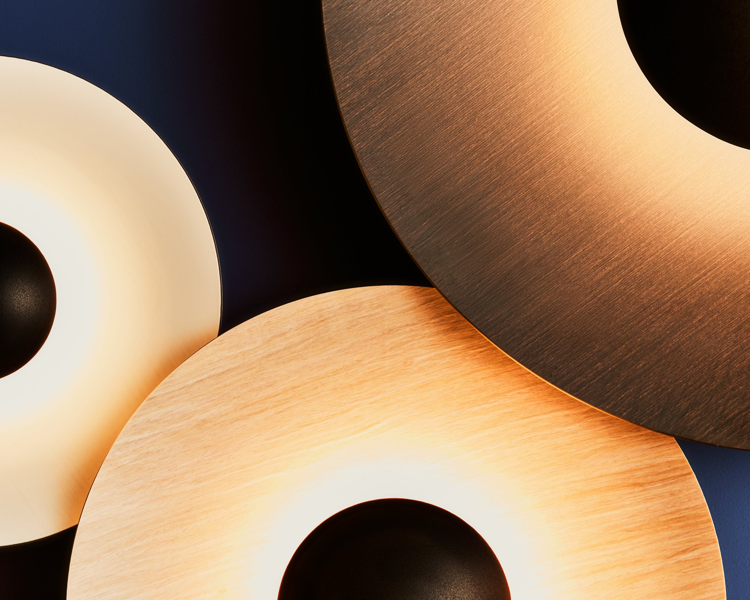 White and Black GINGER Outdoor Wall Lamp